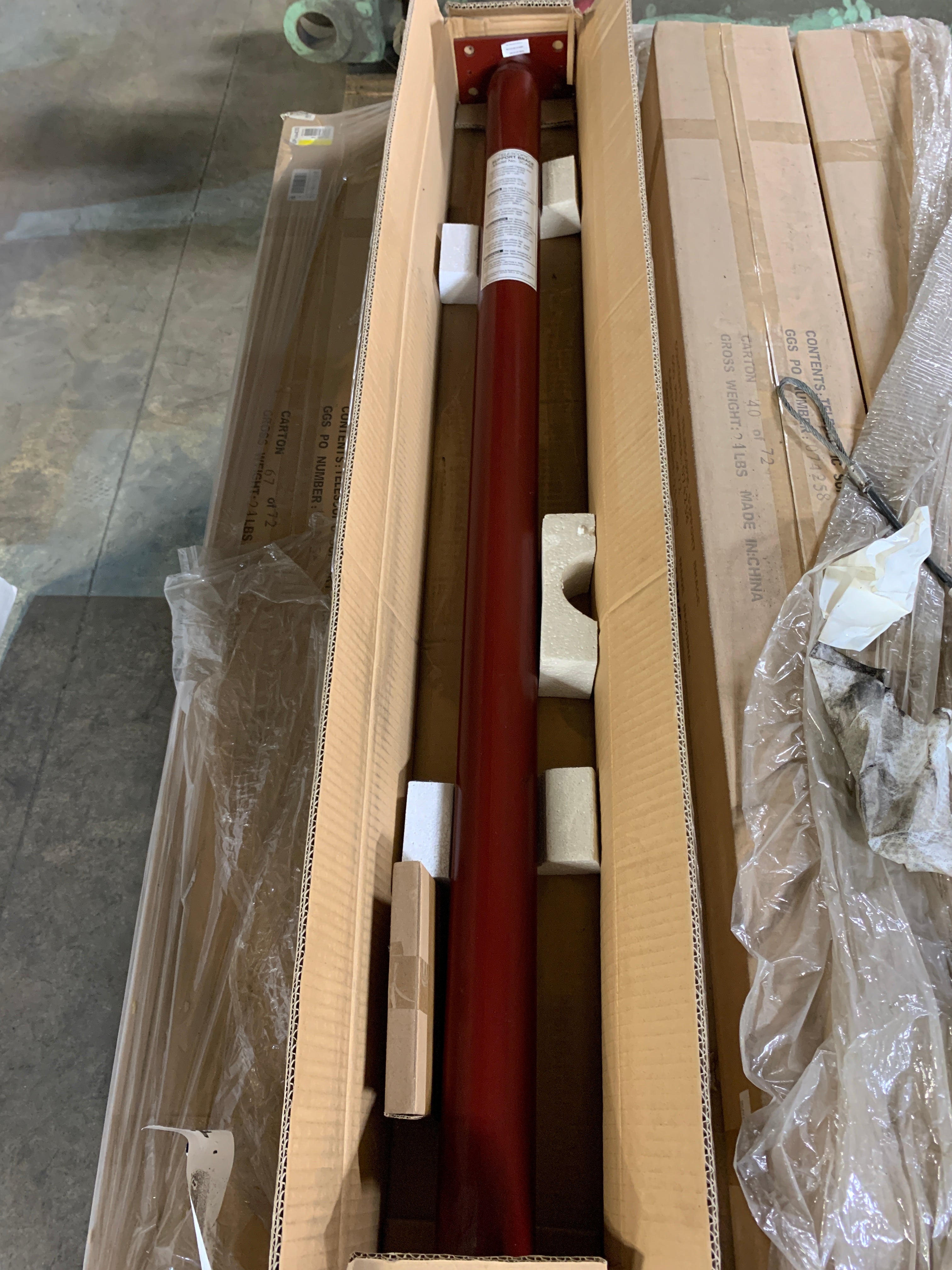 Telescopic Support Brace 3CA85 55-104" Tall 11200-16875 lbs. Max. Capacity