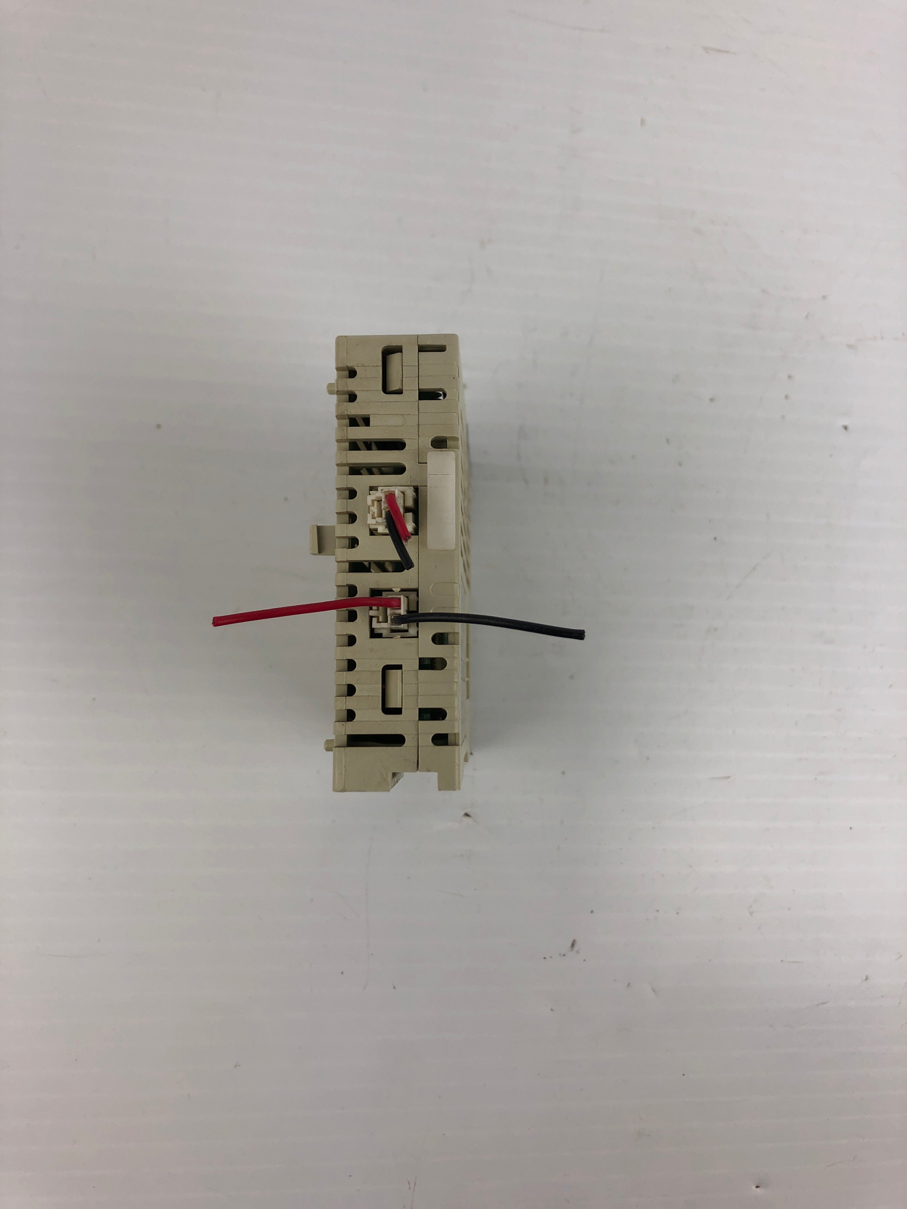 Mitsubishi FX2NC-16EX-T Programmable PLC Controller
