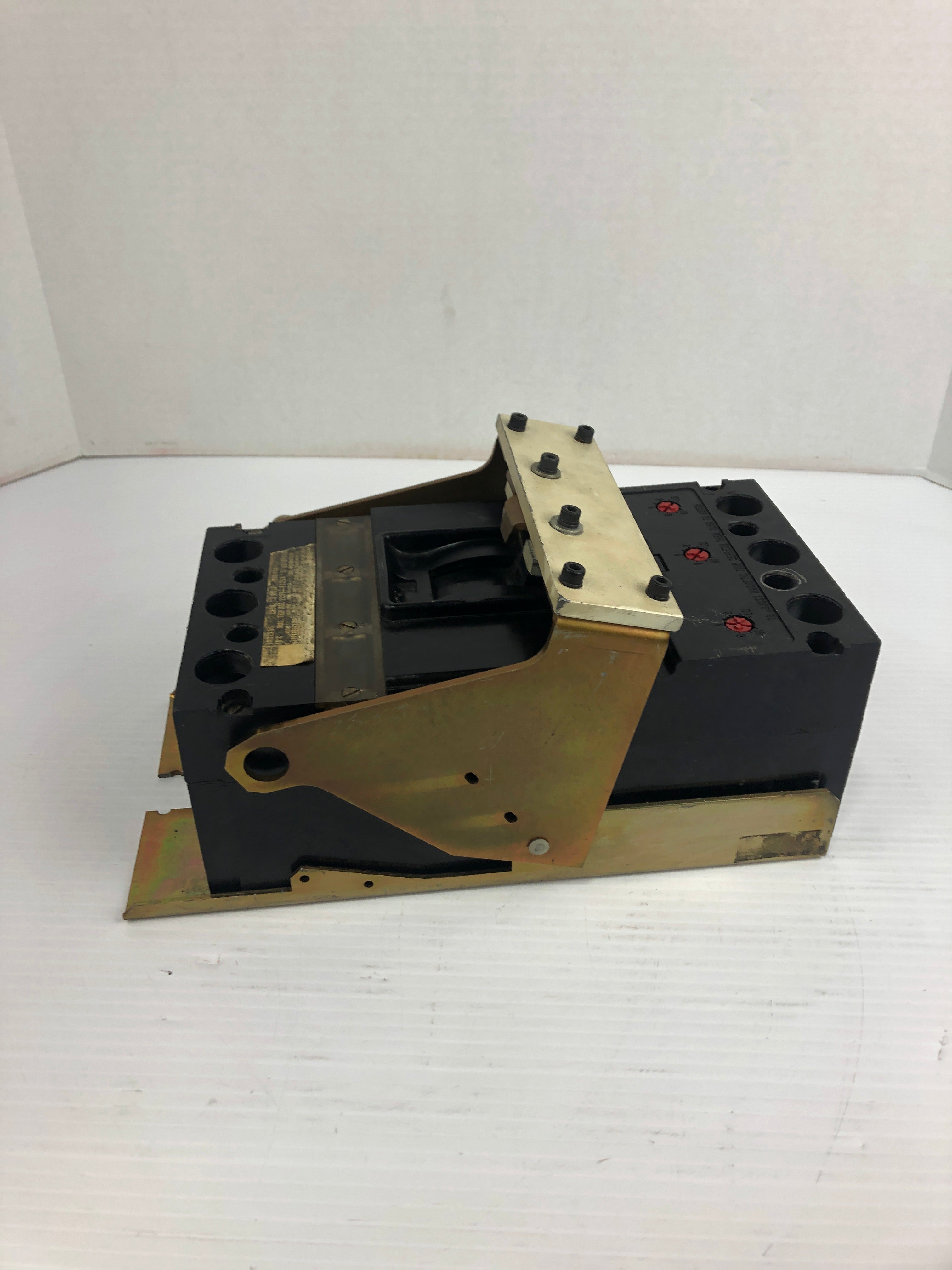 Westinghouse JA3225S Circuit Breaker 657D791G 225A 3 Pole 600VAC