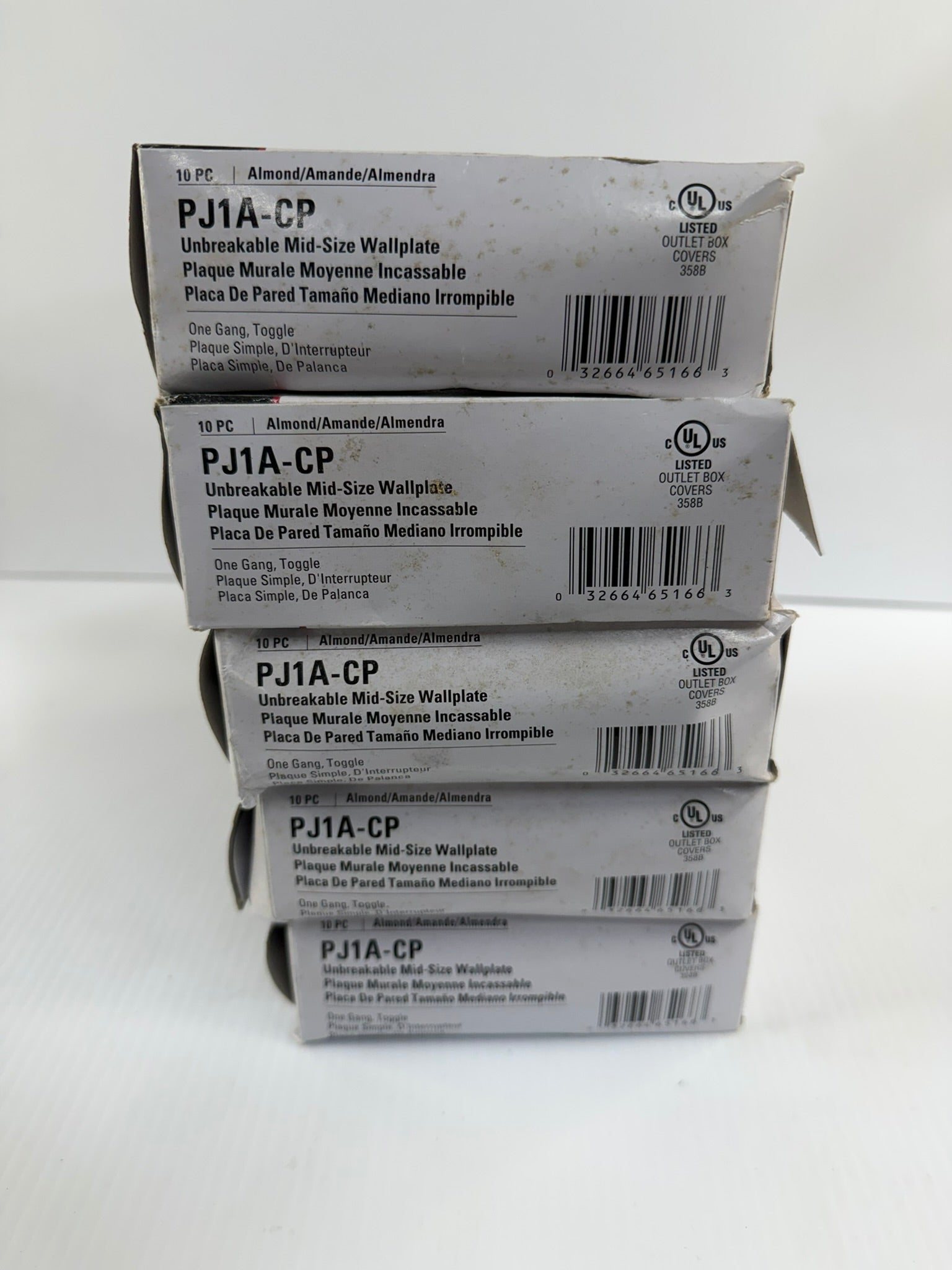 Cooper Wiring Unbreakable Mid-Size Wallplate 1-Gang Wallplate Toggle PJ1A-CP Box of 10 Lot of 5
