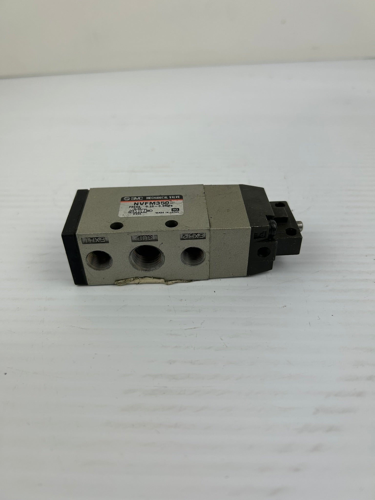 SMC NVFM350 Mechanical Valve 0.15-0.9 M Pa