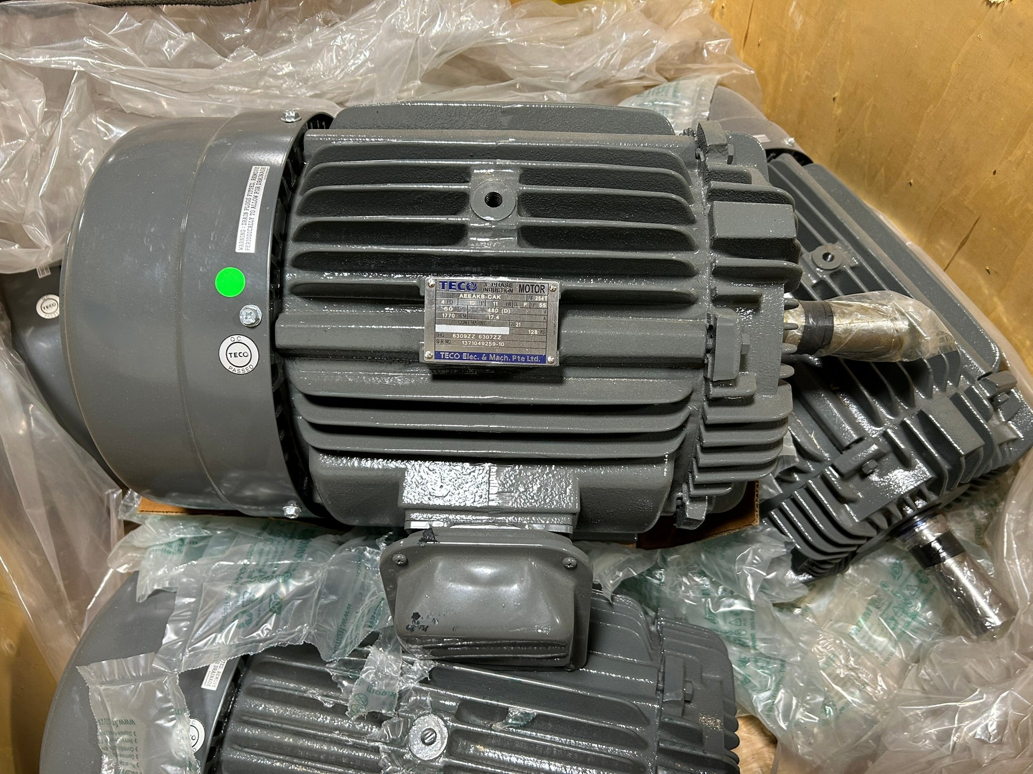 TECO AEEAKB-CAK 3 Phase Induction Motor 4 Pole 15 HP 11 KW 60 Hz 1770 RPM