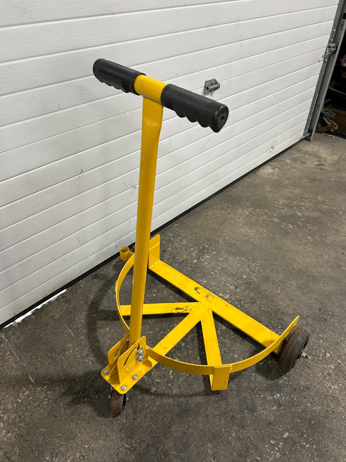 55 Gallon Drum Dolly Low Profile Barrel Handling Equipment Yellow Metal Cart
