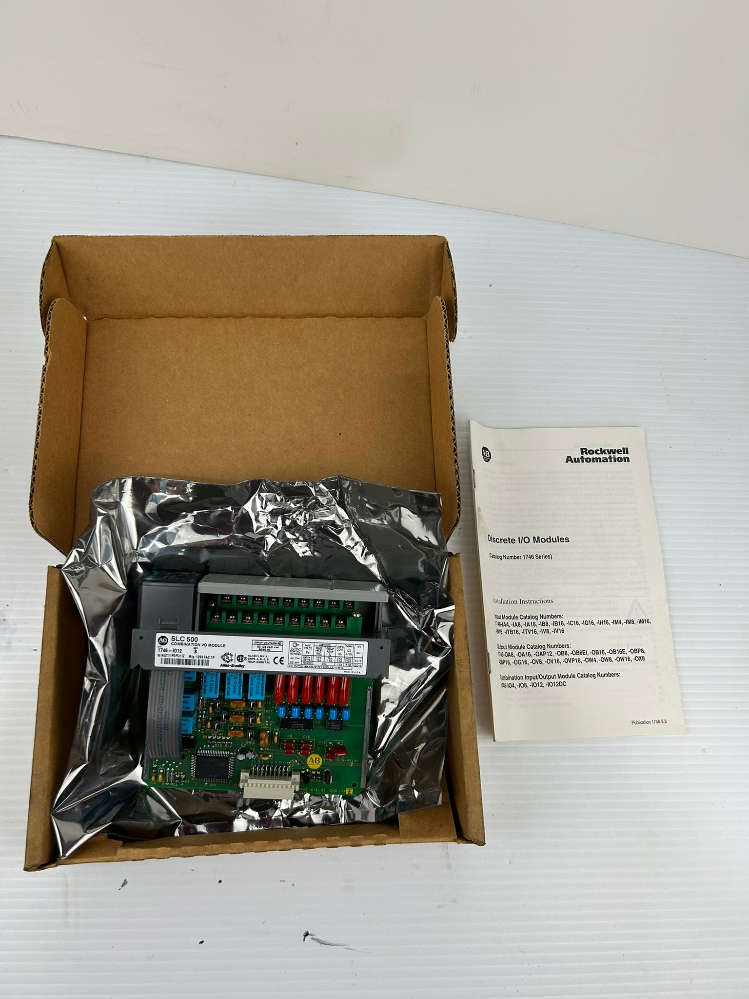 Allen Bradley 1746-IO12 Input/Output Module Series B SLC500 - Ships from US