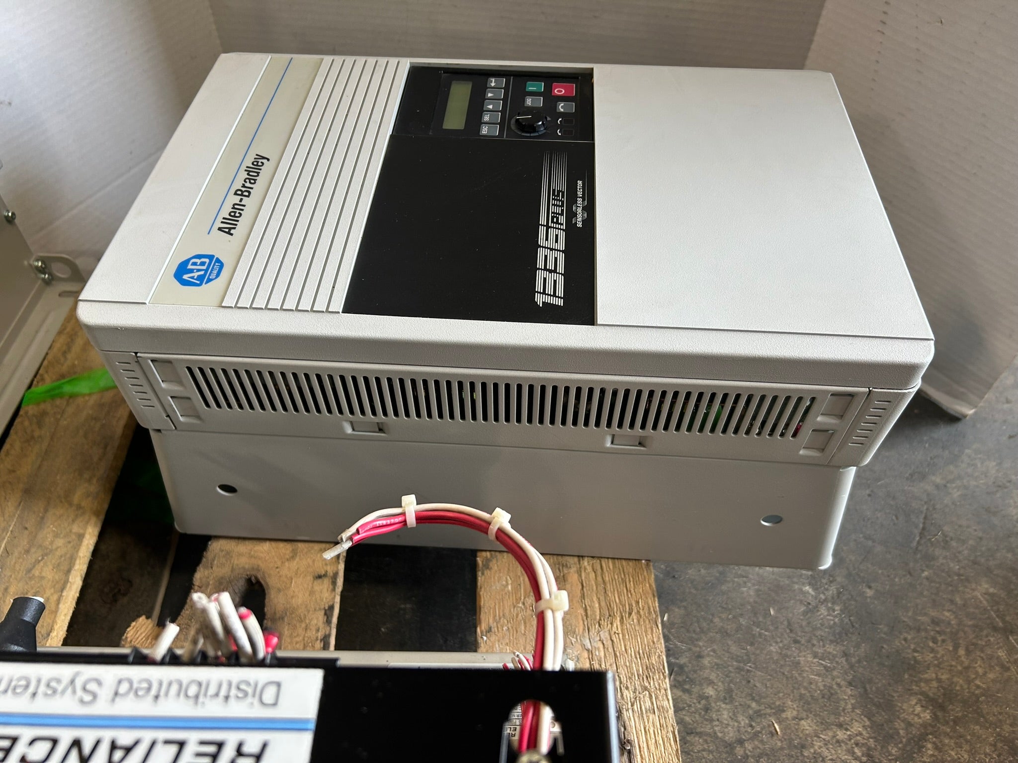 Allen-Bradley 1336S-B007-AA-EN4-L4 Drive 1336 Plus Ser D 3PH 0-460V