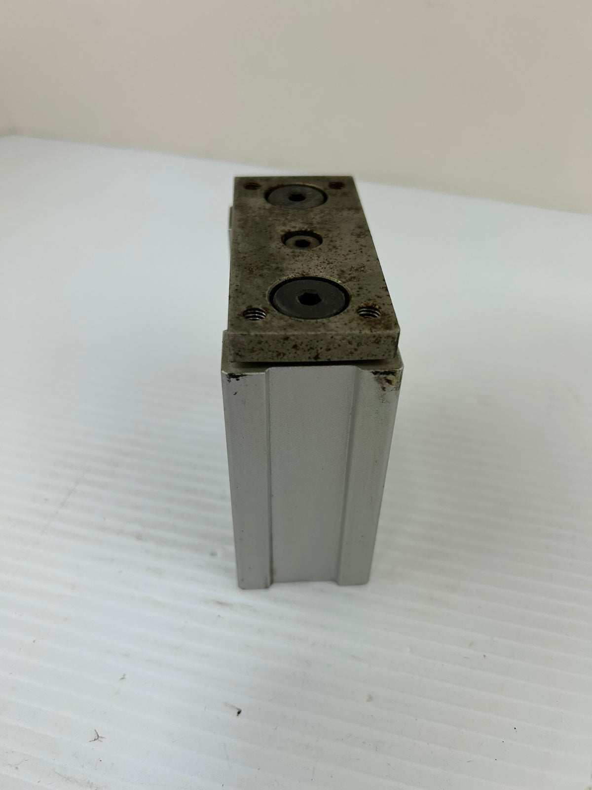 SMC MGQM25-50-XC18 Guided Pneumatic Cylinder 25mm Bore 50mm Stroke 100 PSI
