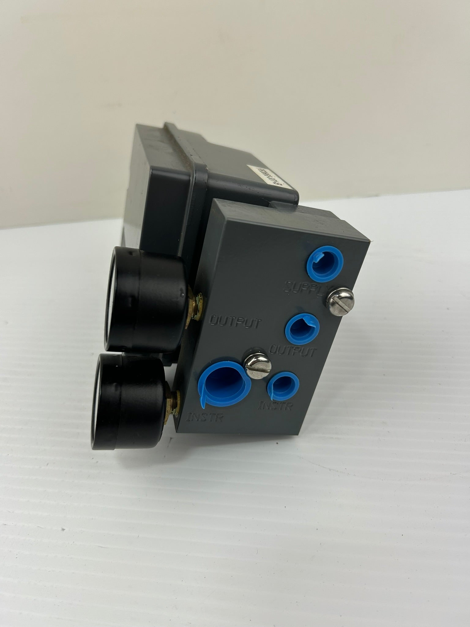 Fisher 3660 Valve Positioner Series 3660 FS3660-301-B