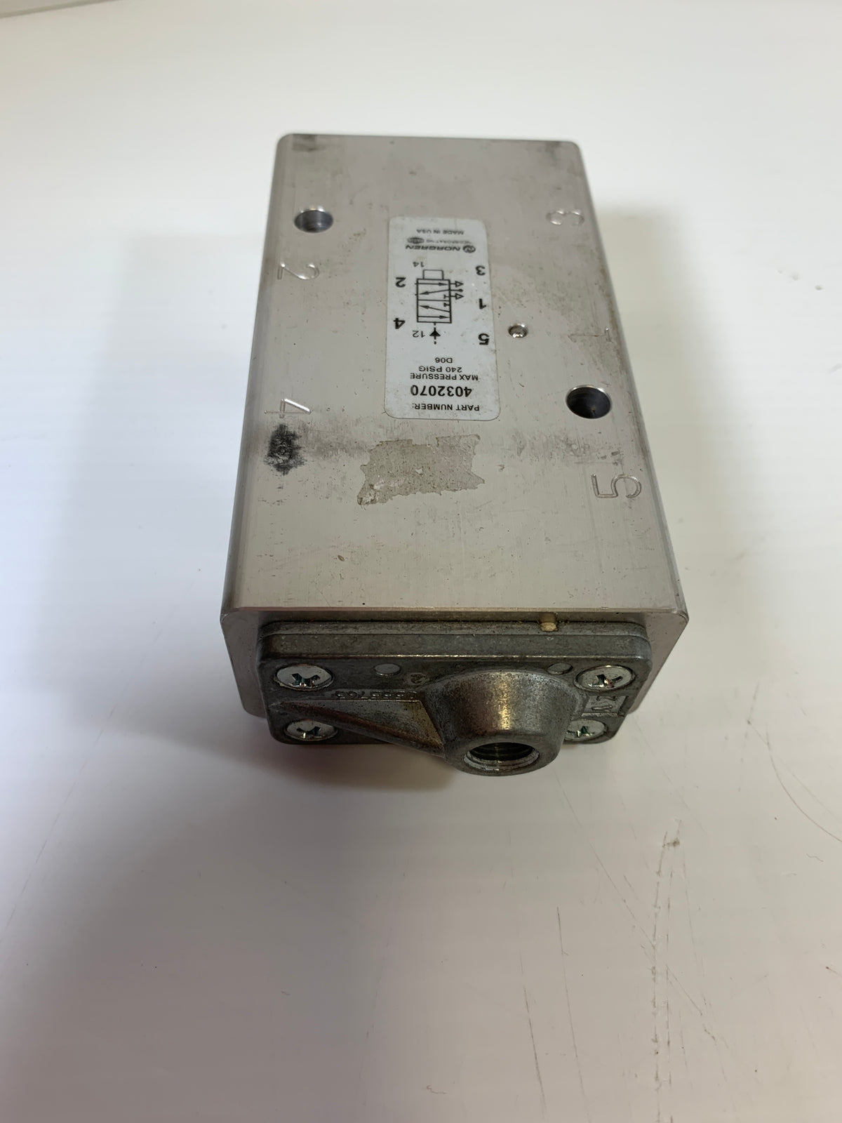 Norgren Pneumatic Valve 4032070 240 PSIG