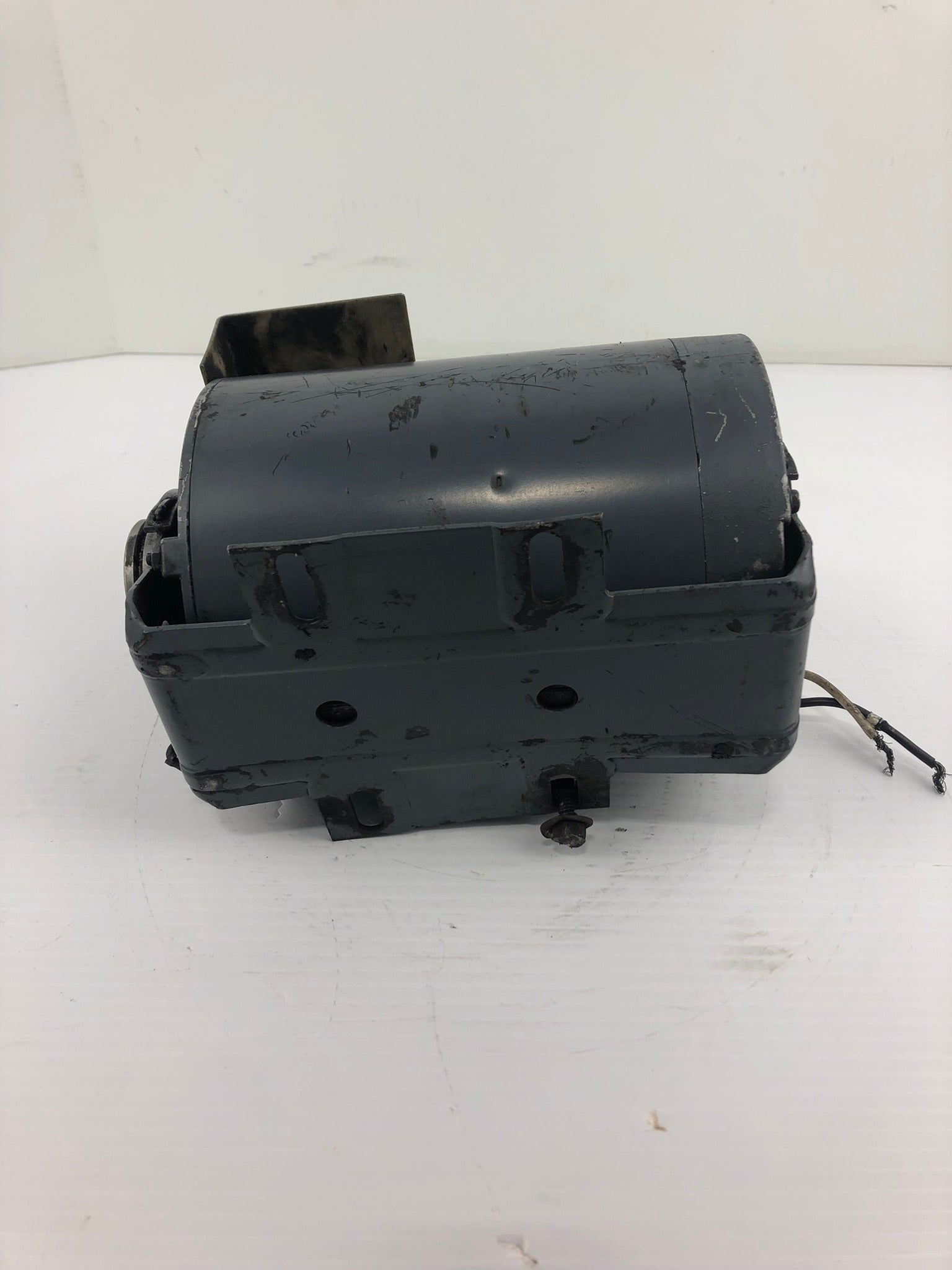 MagneTek Century AC Motor 931 M-HG2R008' 1/3 HP 60 Hz 115V 1725 RPM 1 Ph Fr 48YZ