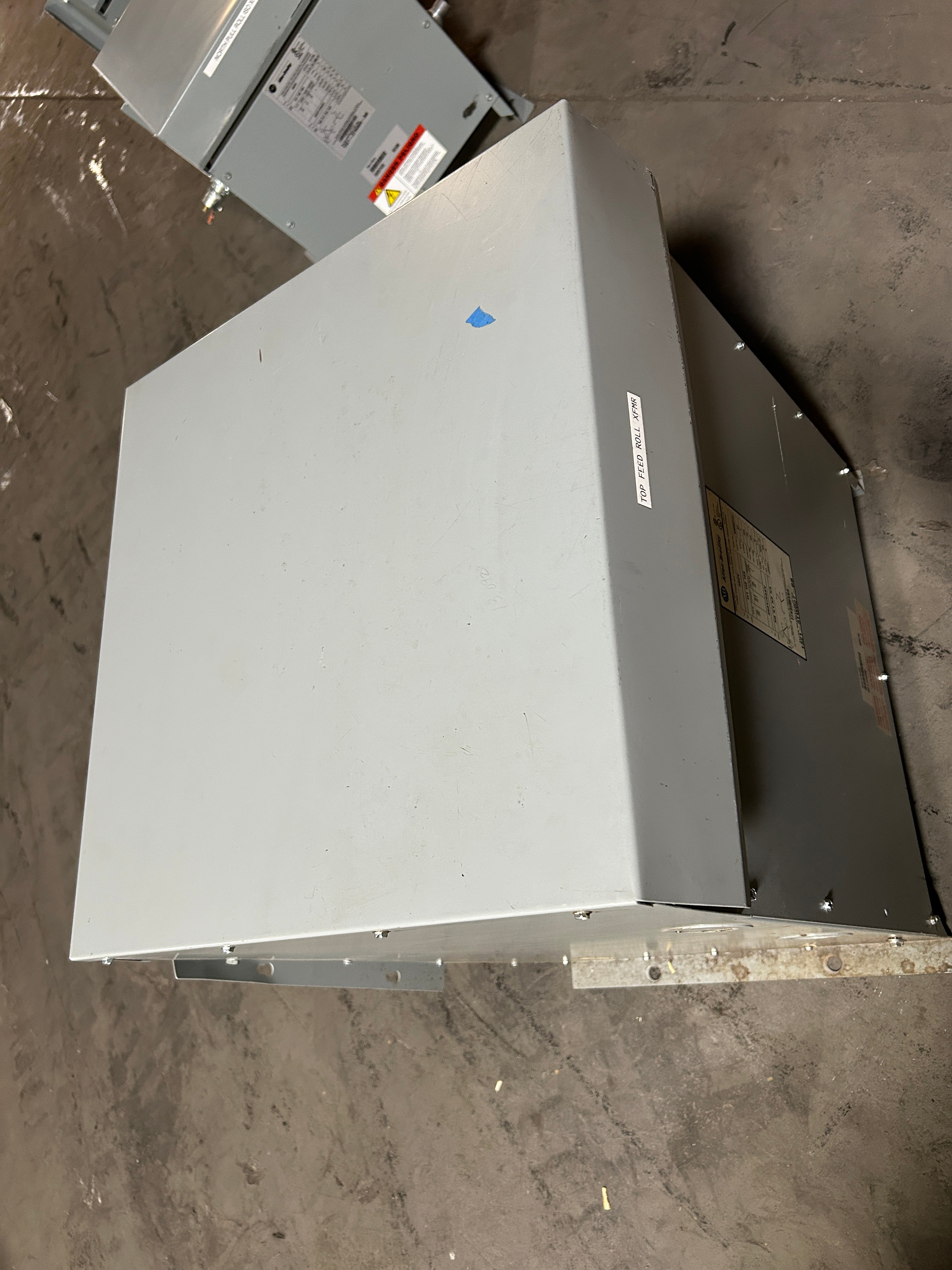 Allen-Bradley DM027JJ Transformer Dry Type 27kVA 3PH 460V Type K 1321-3TW027-BB