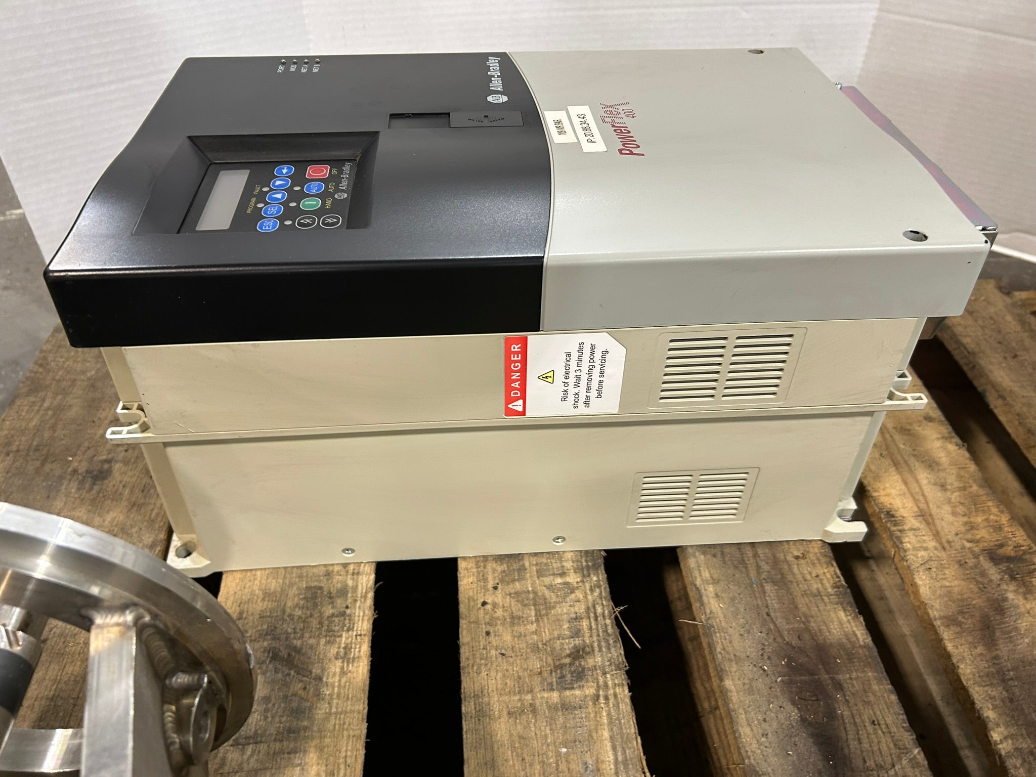 Allen Bradley 22C-D038A103 PowerFlex 400 AC Drive Series A