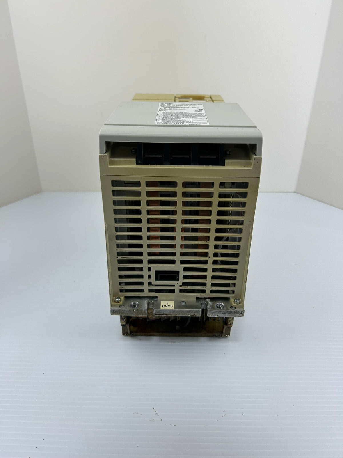 Mitsubishi MDS-C1-SPH-220 Spindle Drive 22kW 200V 3PH CNC Servo - Cracked Case