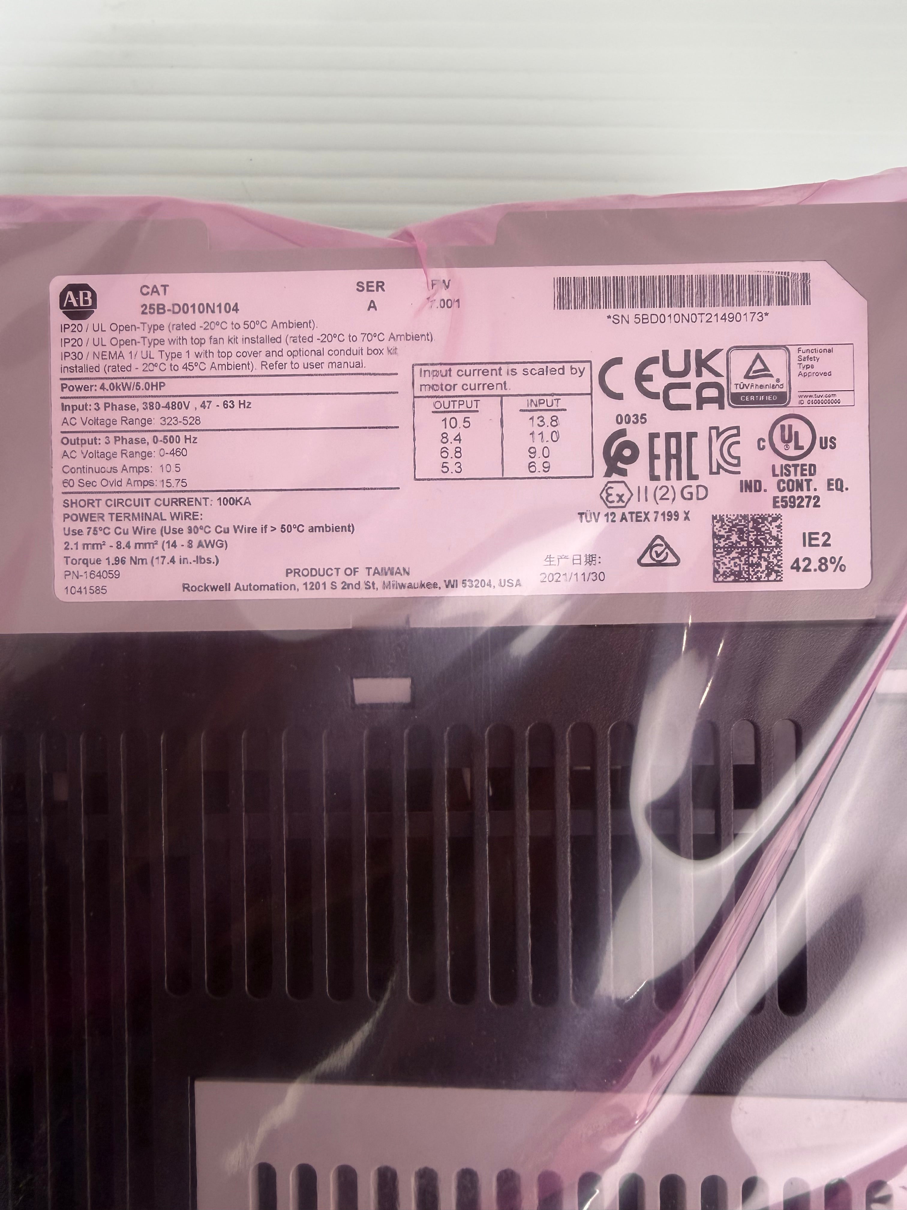 Allen Bradley Power Flex 525 AC Drive 25B-D010N104 10.5 Amp 323-528V