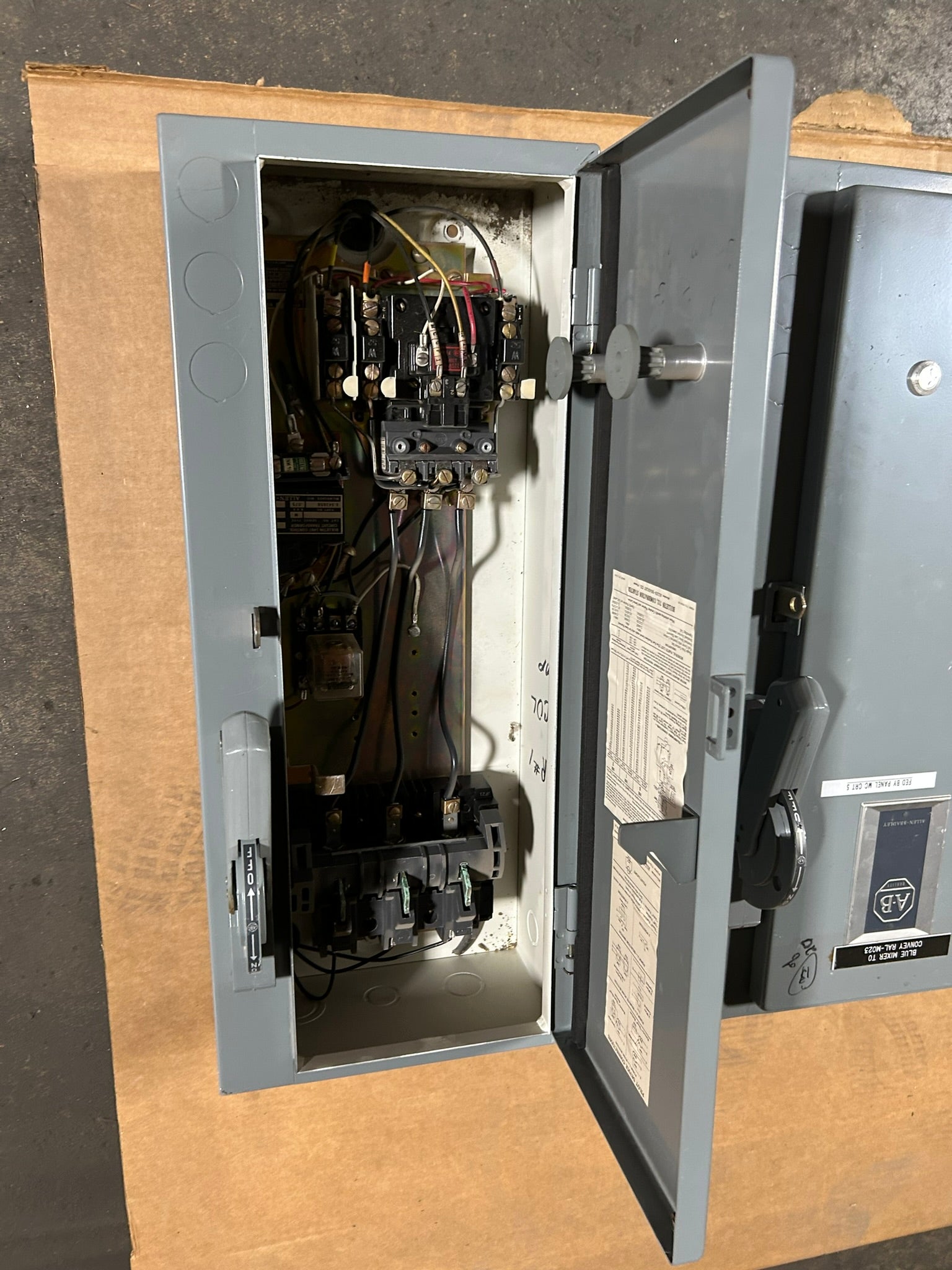 Allen Bradley Size 1 Combination Starter 712-BAB43