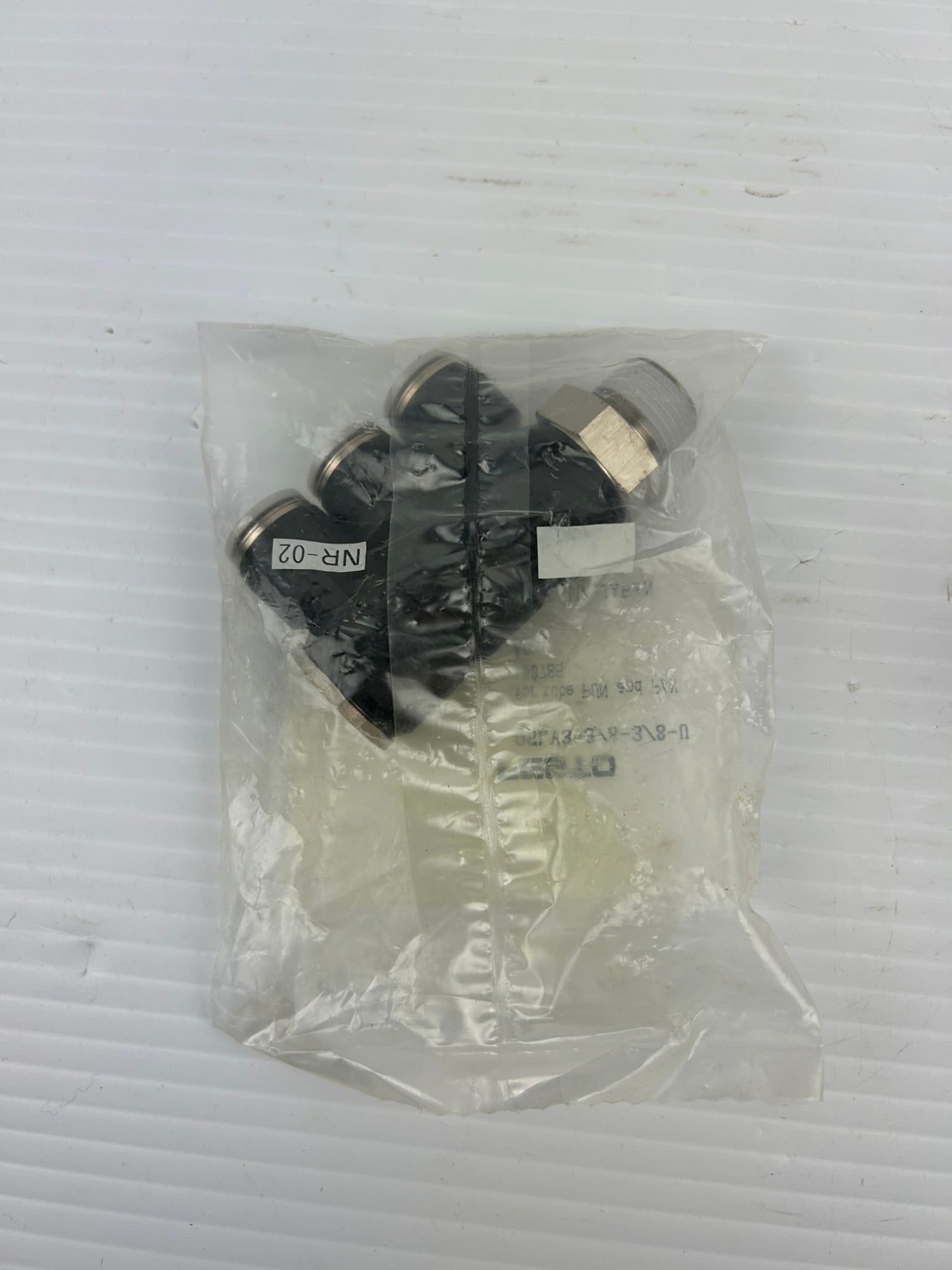 Festo QSLV3-3/8-3/8-U Multiple Distributor for Tube Pun and Pan 190785 Lot of 2