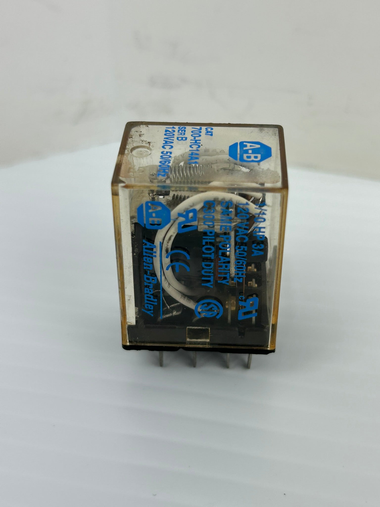 Allen-Bradley 700-HC14A1 Relay Series B 1/10HP 120V 3A 50/60Hz - Lot of 3