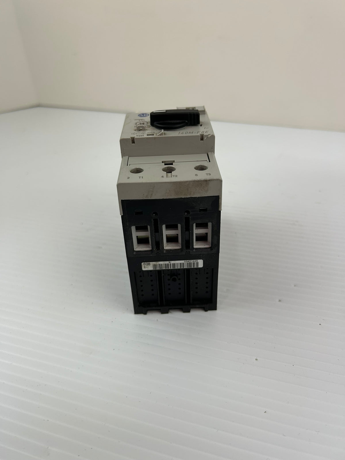 Allen-Bradley 140M-F8E-C25 Motor Protection Circuit Breaker Series C 18-25A 3PH