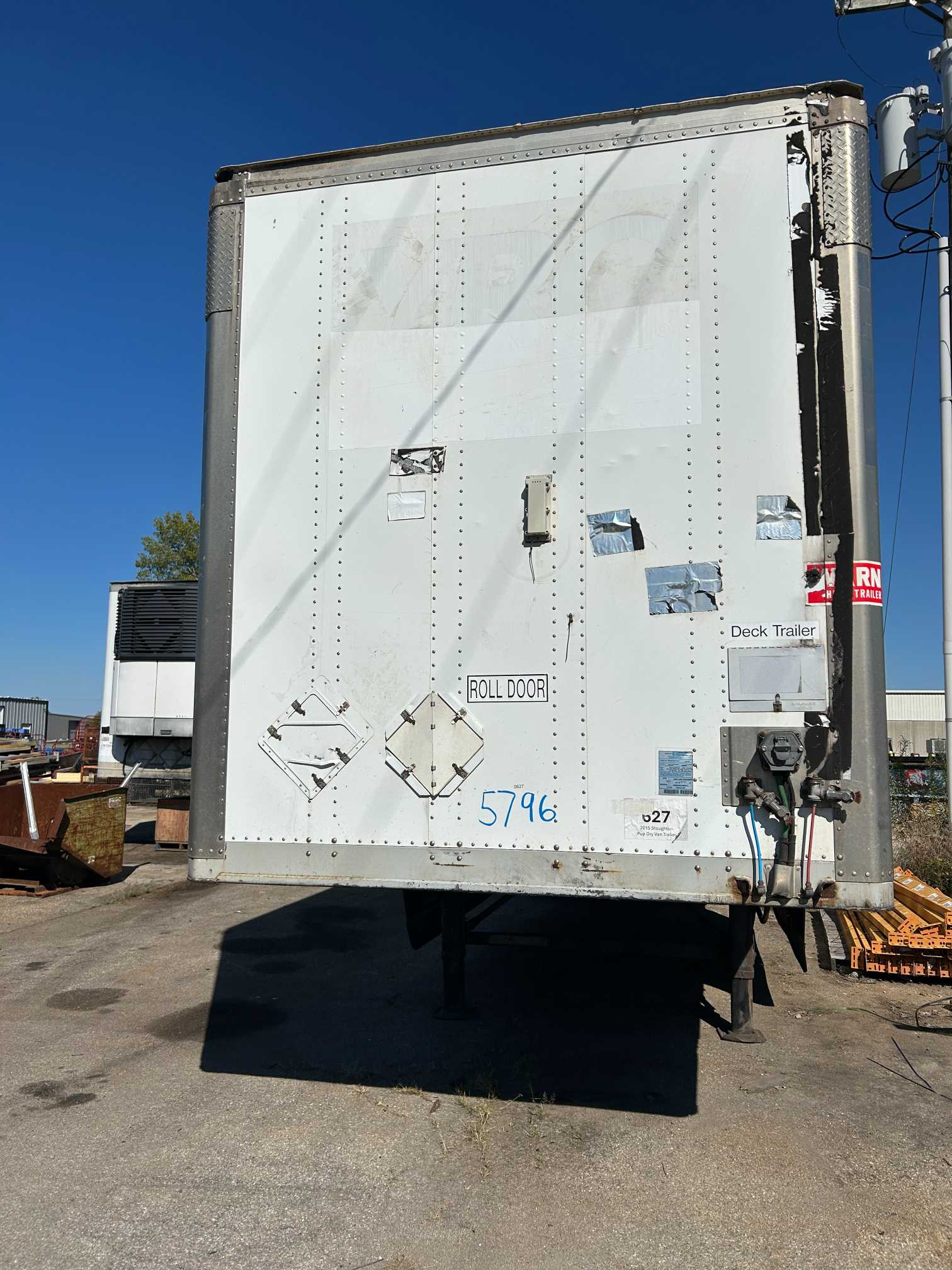 2015 Stoughton Pup Dry Van Semi Trailer 28' Spring / Roll Up 1DW1A2814FS620562