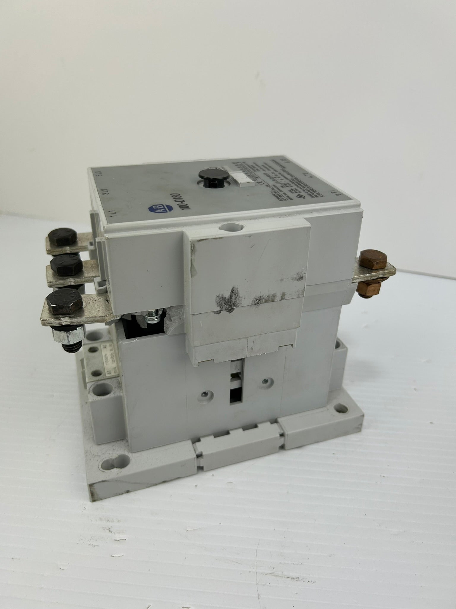 Allen Bradley 100-D180 Contactor AC-1 1000V 250A - Broken Case