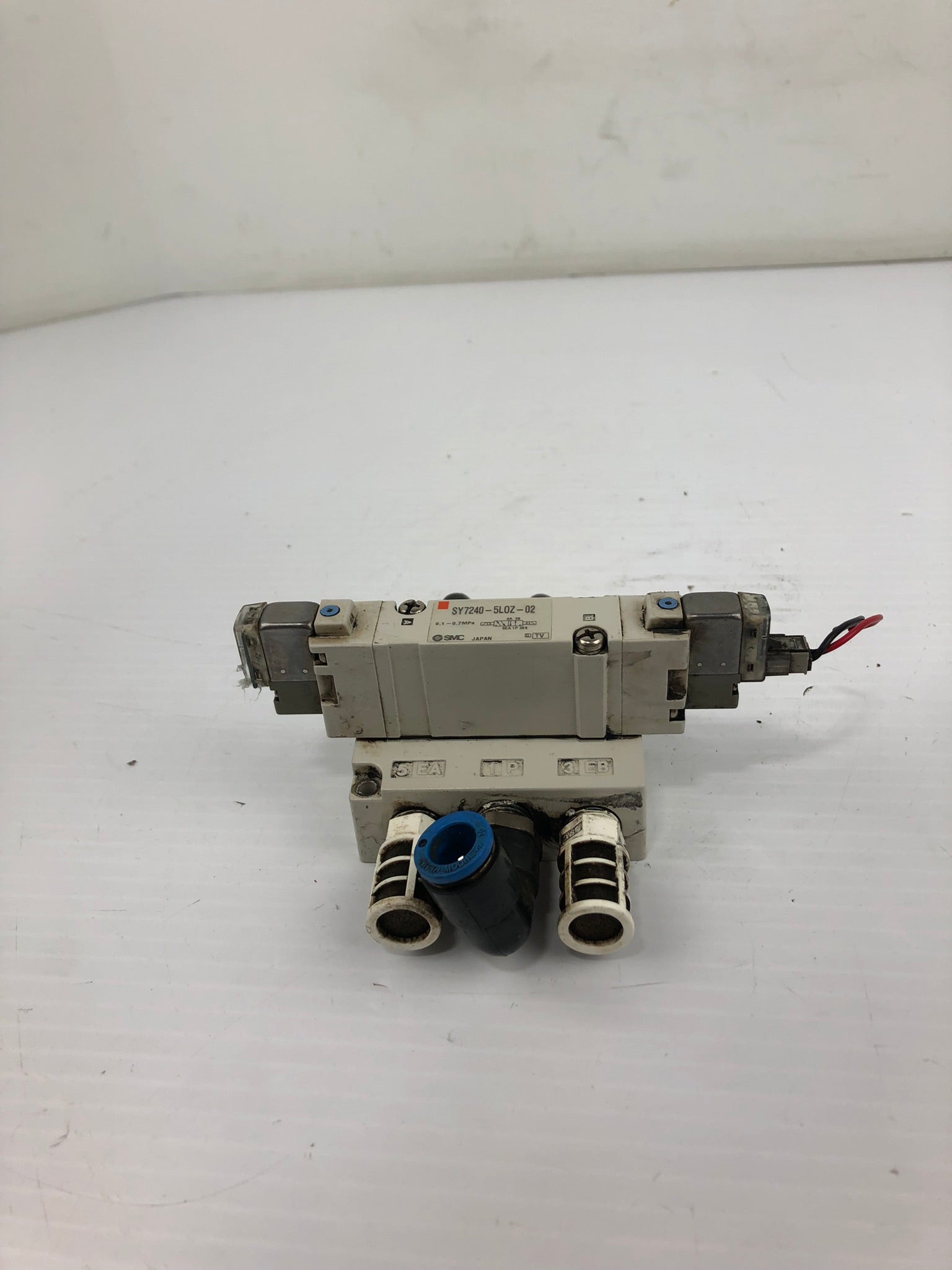 SMC Valve Manifold SY7240-5L0Z-02