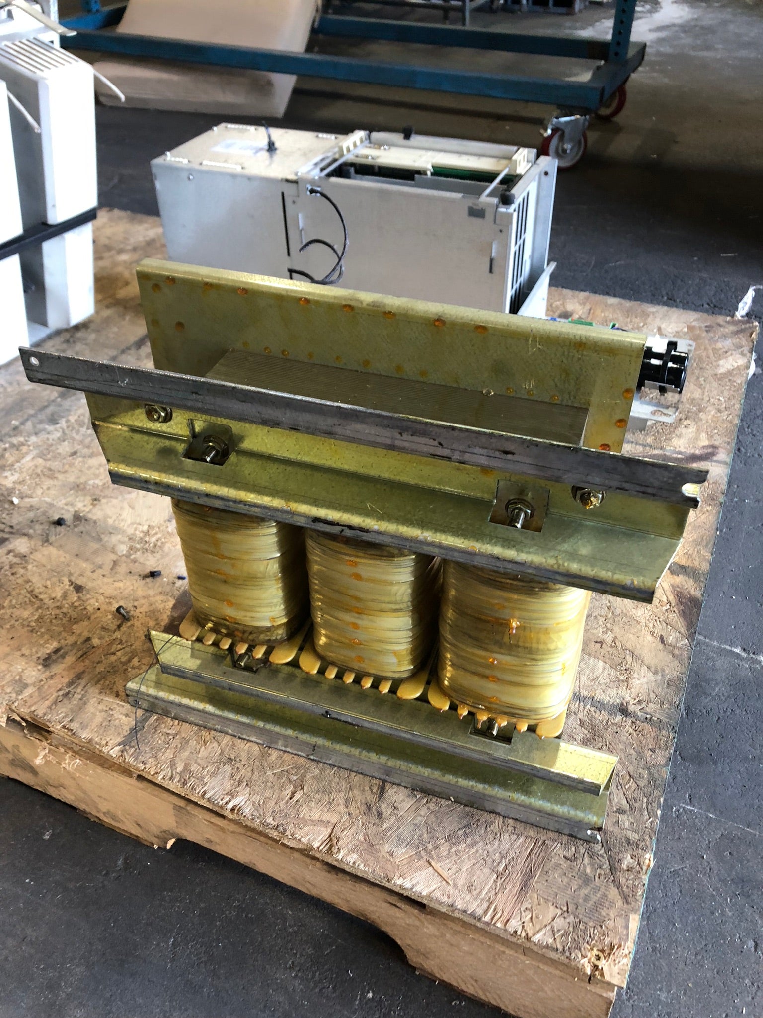 ABB AQ Trafo AB SLTF 4 Robot Transformer 478119 G4 3HAC 0747-1