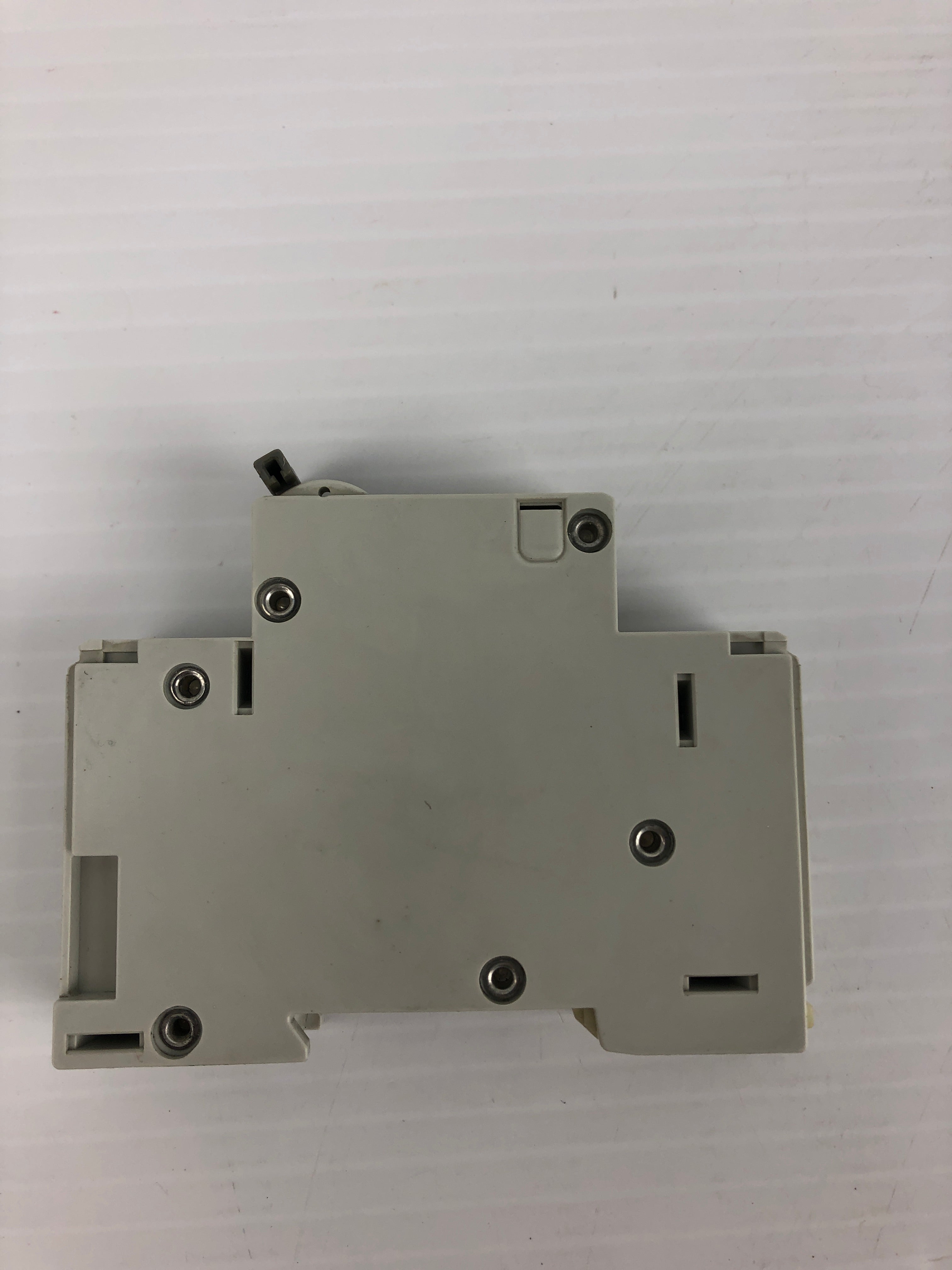 Allen Bradley G100 Circuit Breaker 1492-CB1 Series B 10A 1P