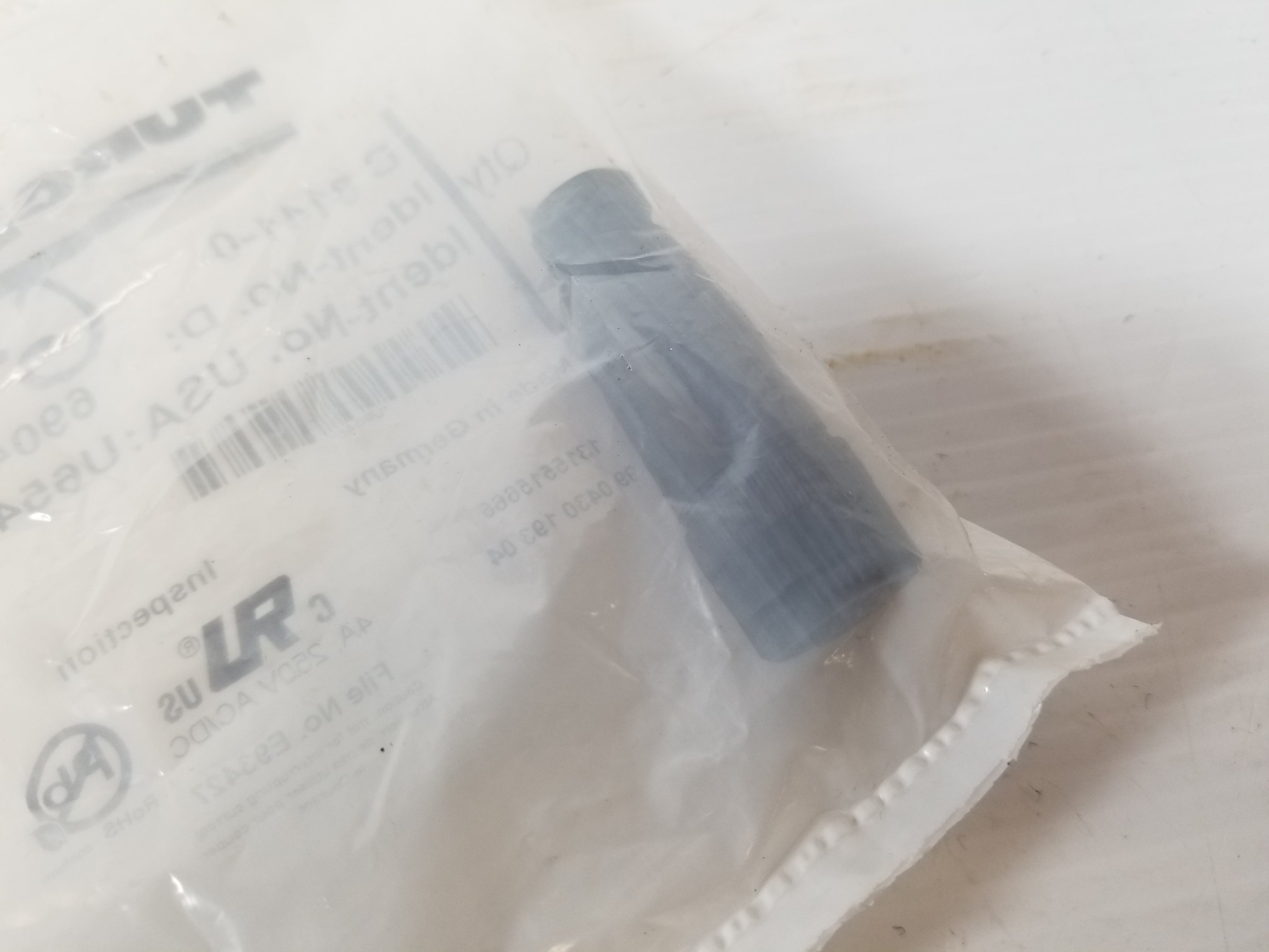 Turck B 8141-0 Connector