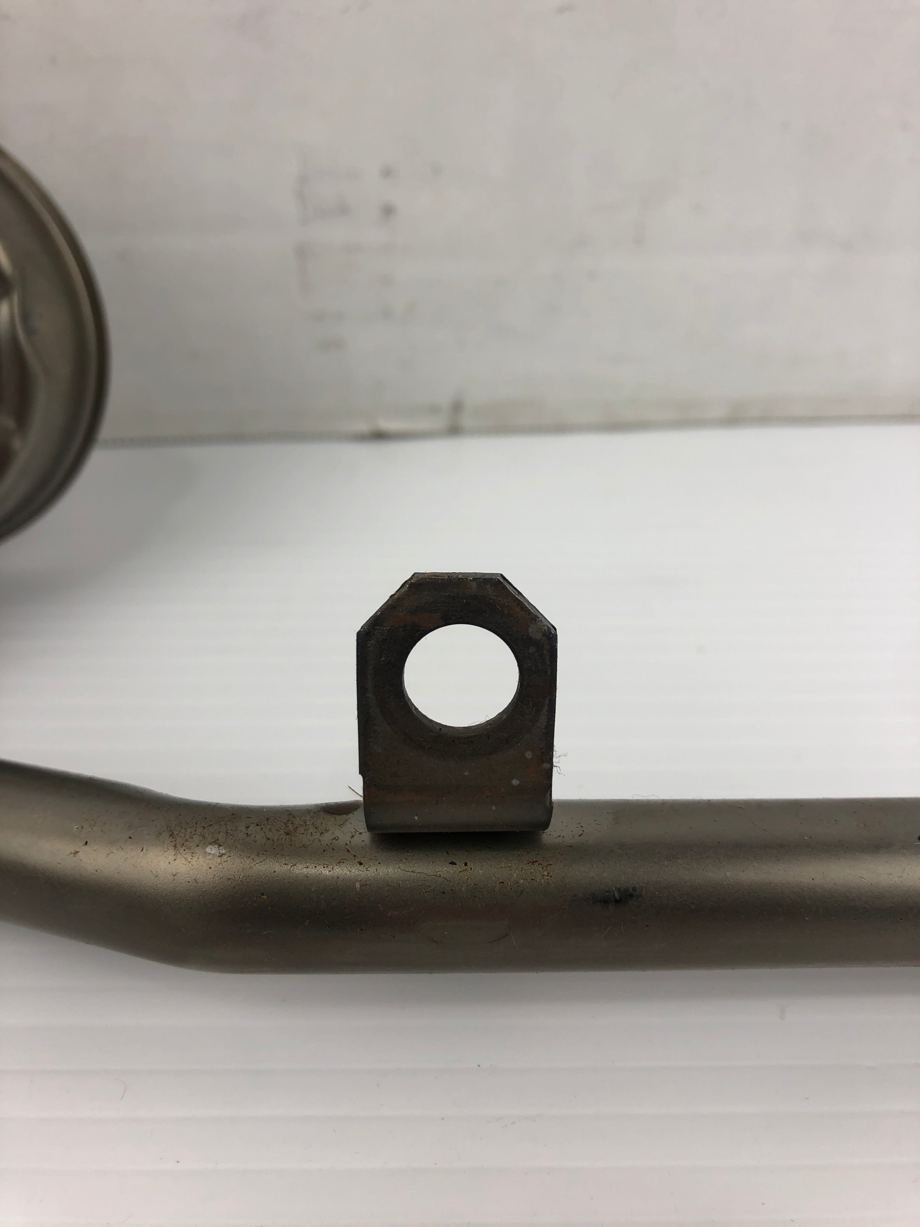 Clevite 601-1570 Engine Oil Pump Pickup Tube 6011570