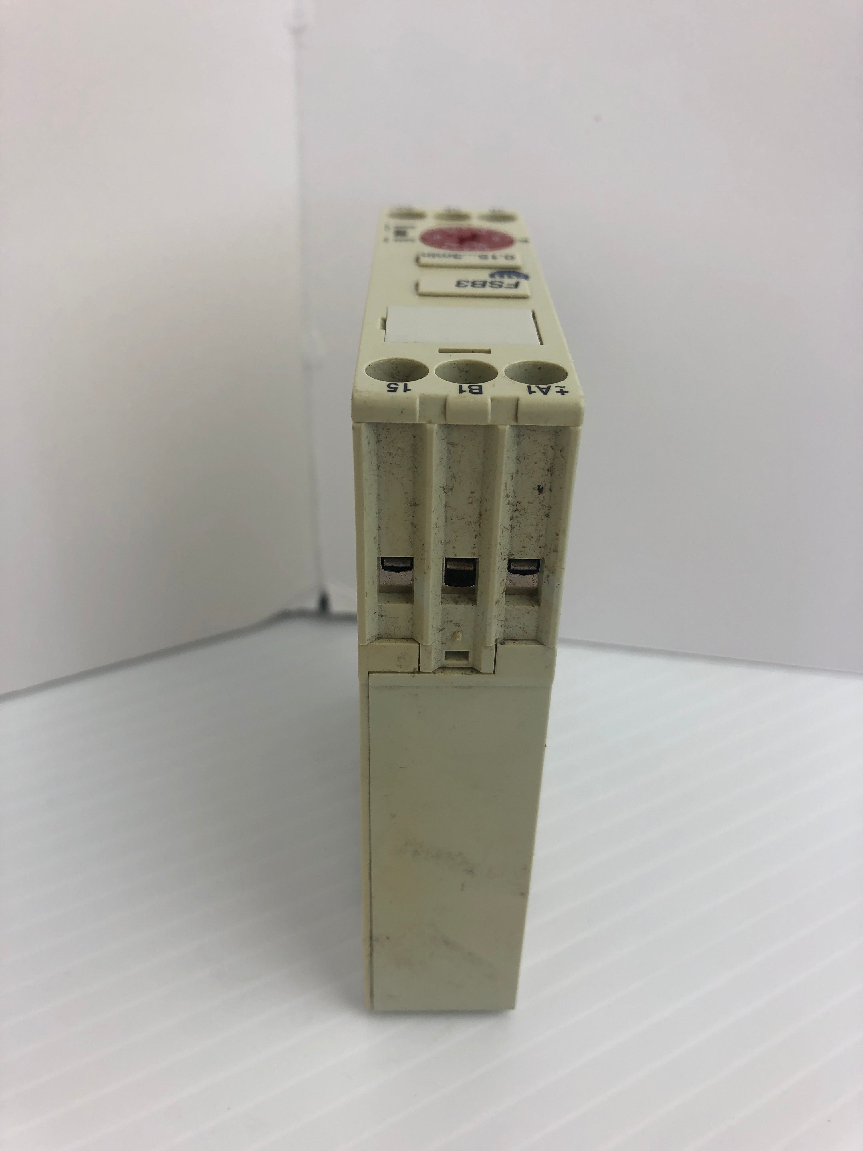 Allen-Bradley 700-FSB3FU23 Timing Relay Ser. B 0.15-3min. 240VAC 8A