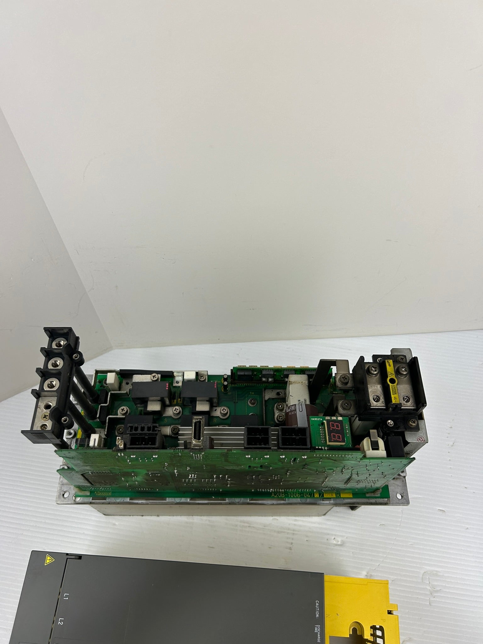 Fanuc A16B-2202-0421/11H Servo Amplifier Drive A20B-1006-0470/01A