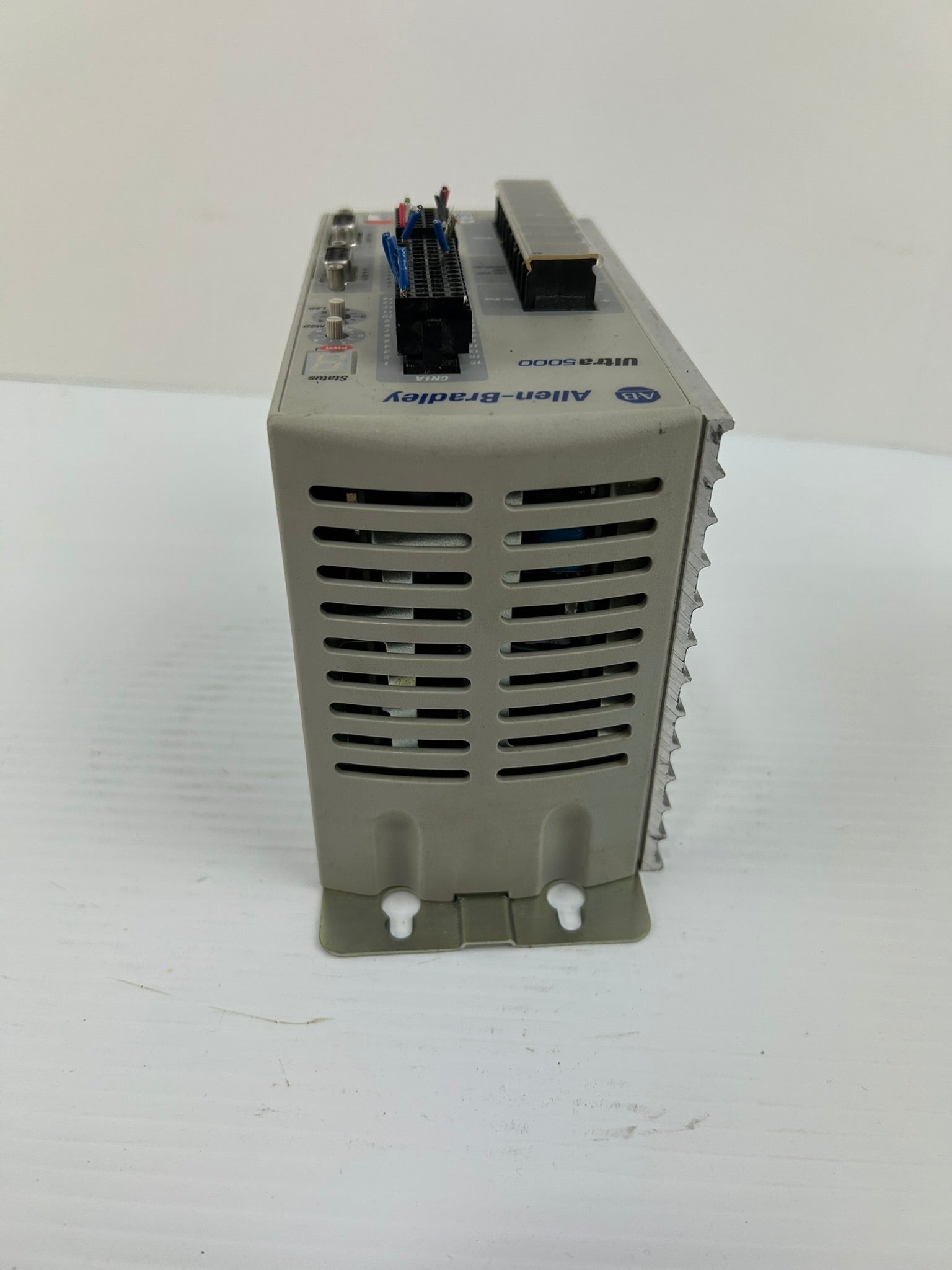 Allen Bradley 2098-IPD-005 Ultra5000 Servo Drive Series A 9111-0021 1PH