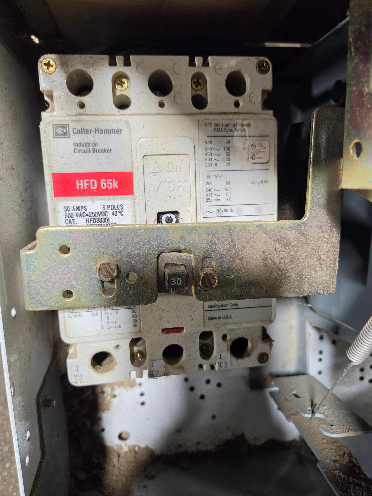 Allen Bradley 2193F-AKC MCC Bucket 30A 20A Dual Breaker Centerline 2100 No Door