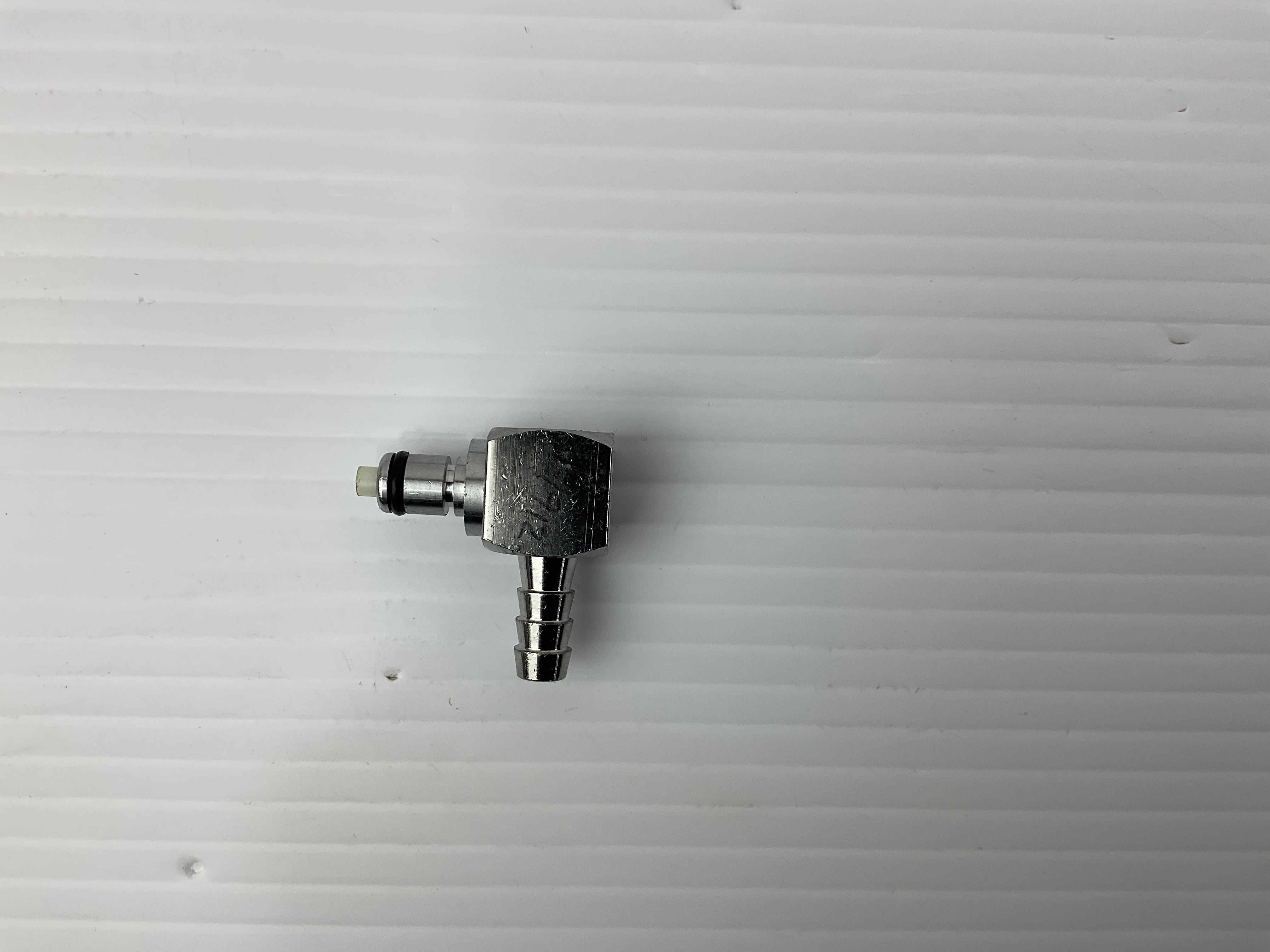 Omega Connector FT-MCD23-04 (Lot of 20)