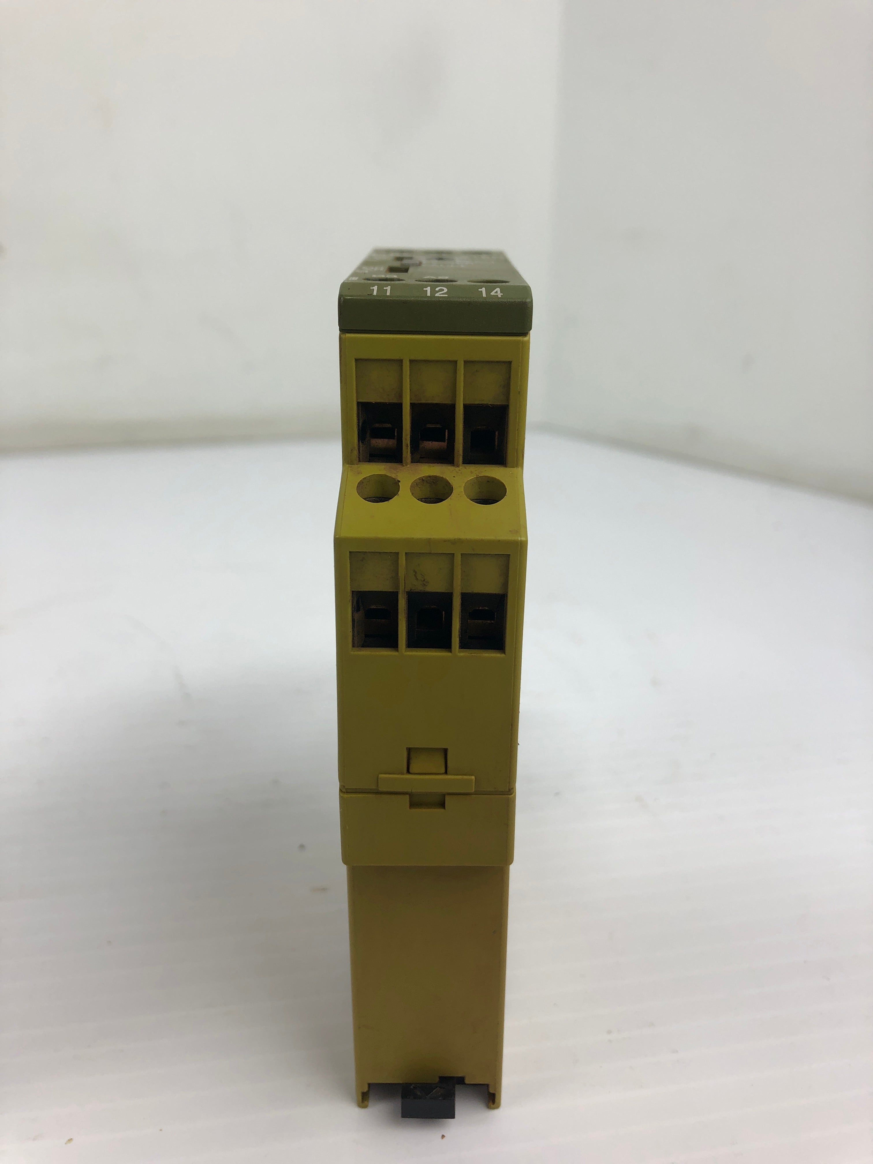 Pilz S1EN 50KOhm Safety Relay 24-240VAC/DC 50/60Hz 5,0VA 1,0W