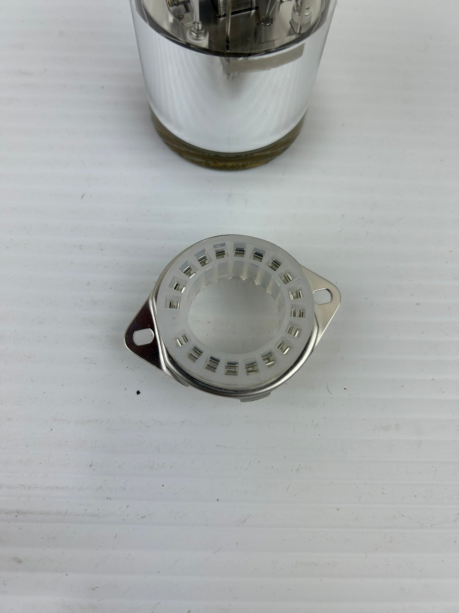 Hamamatsu R3149 Photomultiplier Tube