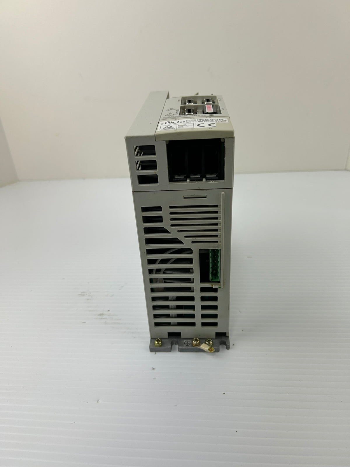 Mitsubishi MR-J2-100CT Servo Drive 1kW 170V 3 Phase AC Amplifier