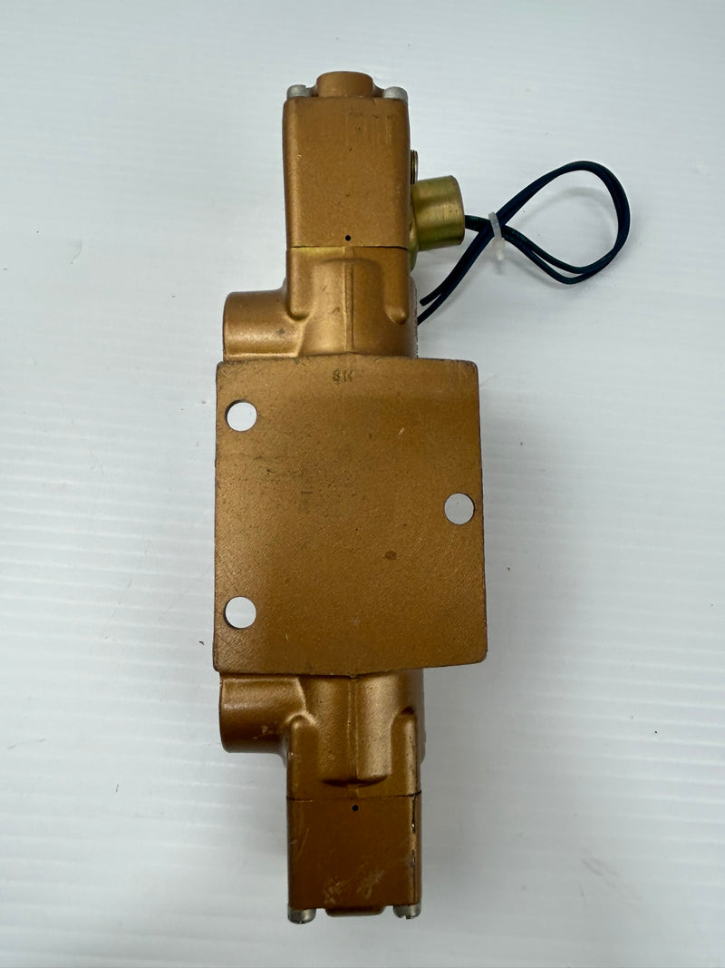 Versa VSG-4402-U Four-Way Brass Pneumatic Valve 120V 40-175 PSI