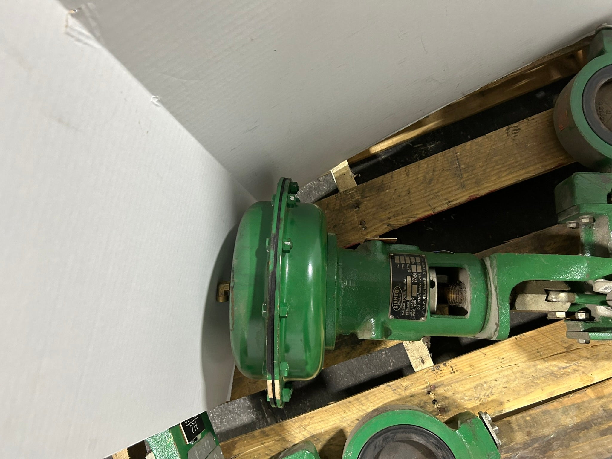 Fisher Controls Gate Valve Size 30 Type 656 Travel 2-1/8 125 PSIG 5867351