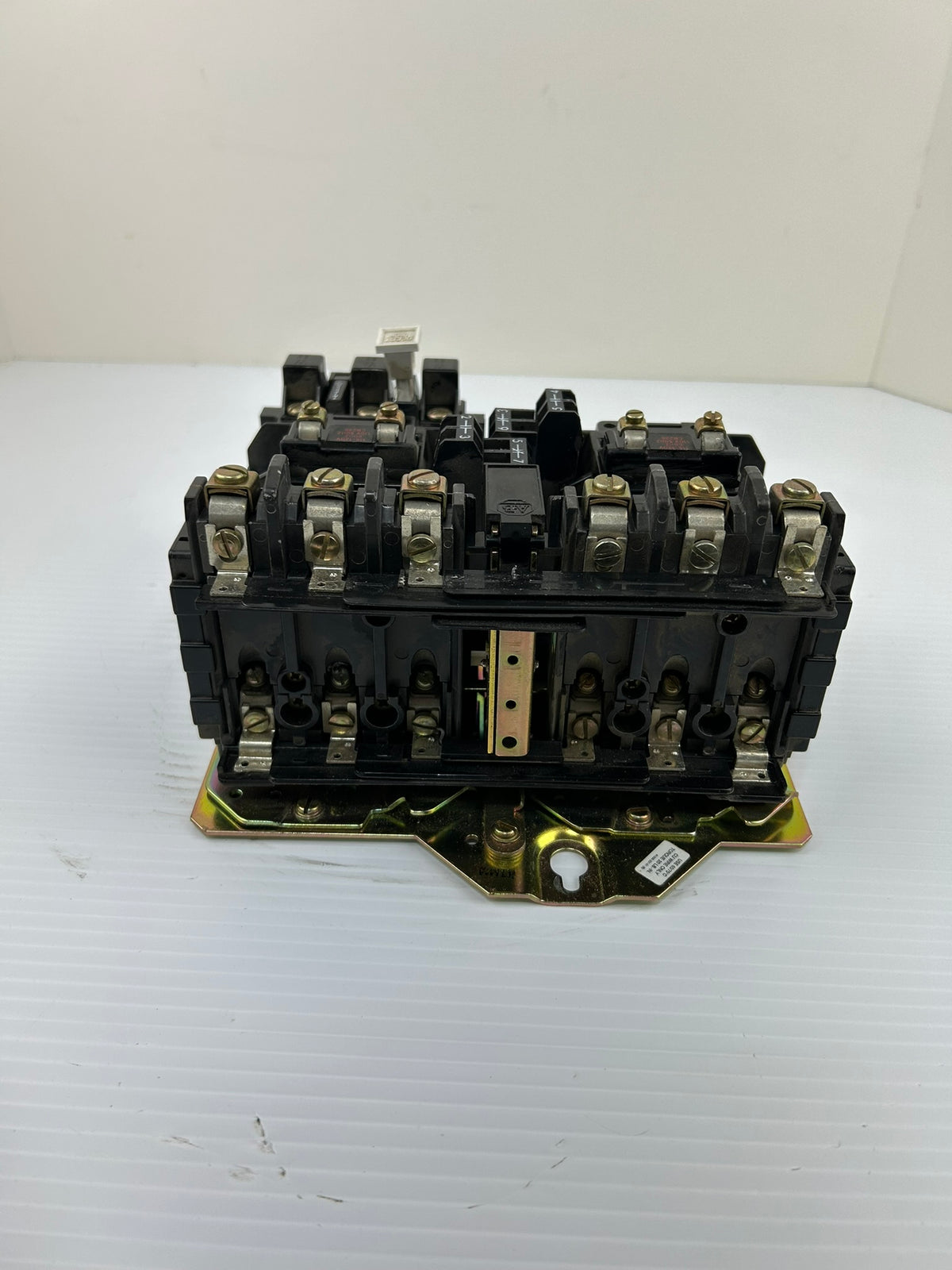 Allen-Bradley 505-A0D Series C NEMA Size 0 Reversing Motor Starter 42185-800-01