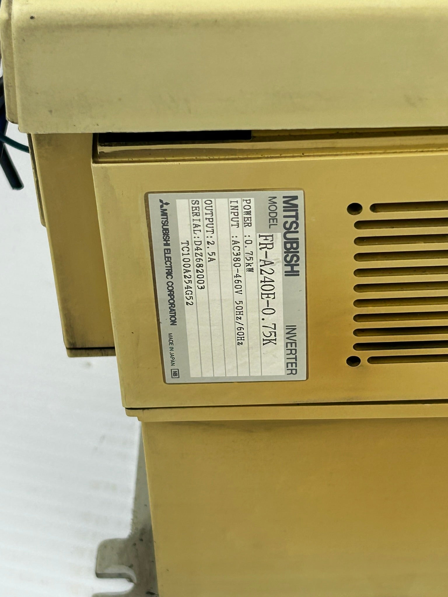 Mitsubishi FR-A240E-0.75K Inverter Freqrol A200 Drive 0.75kW - No Keypad