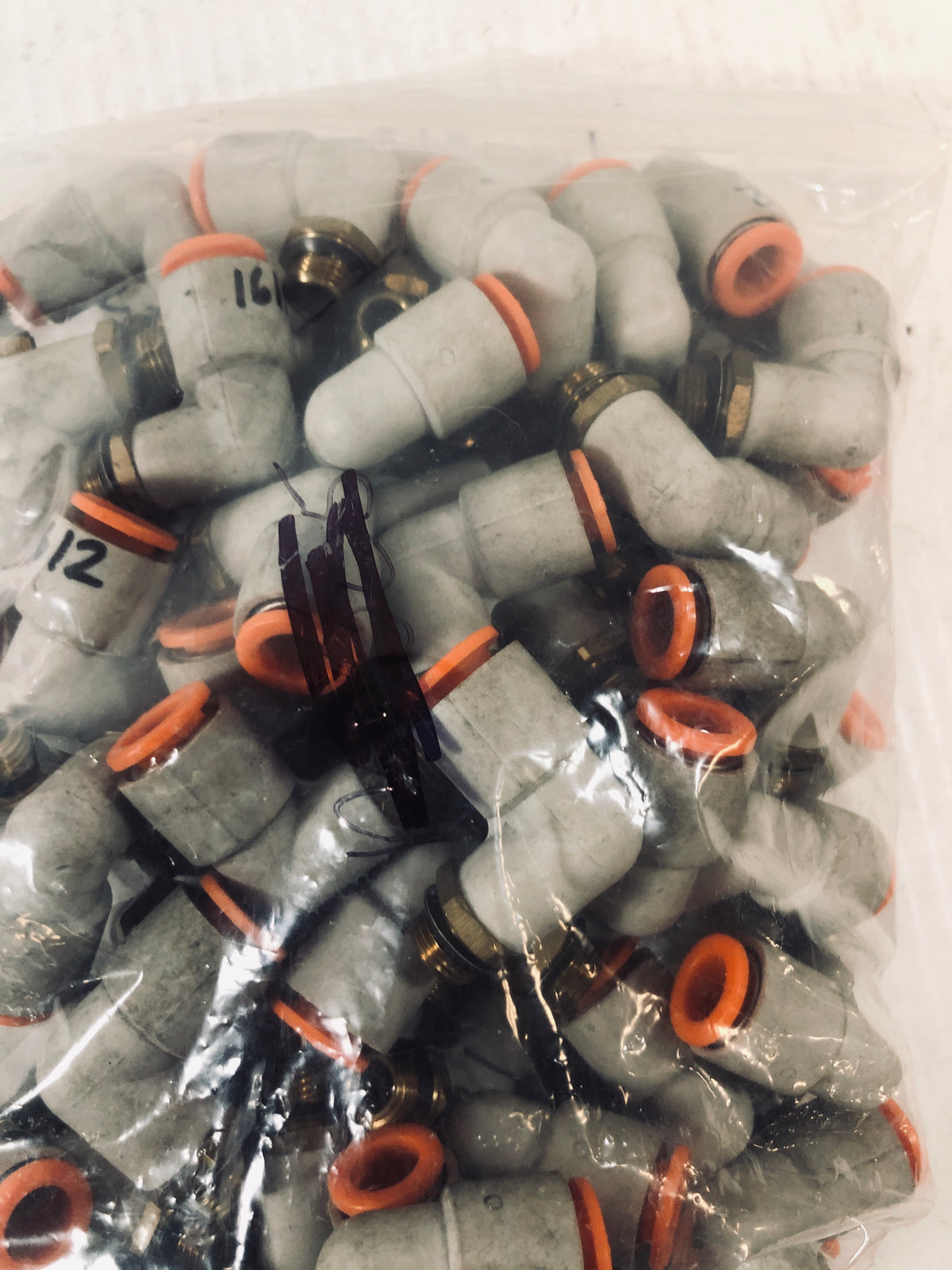 SMC Elbow 5/16 Connector - Lot of 62