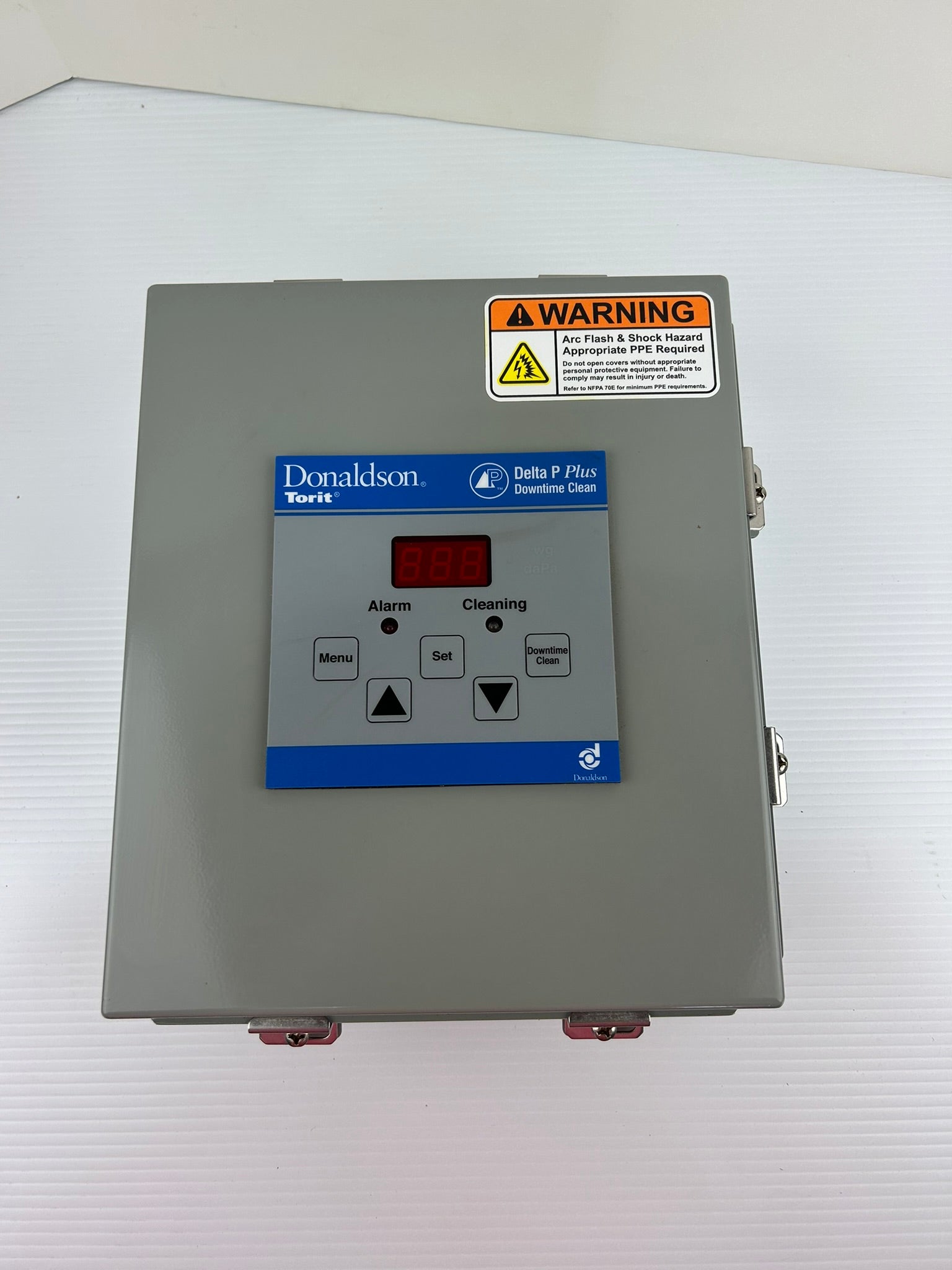 Donaldson Torit Delta P Plus 7053601 Downtime Clean Control Panel Controller
