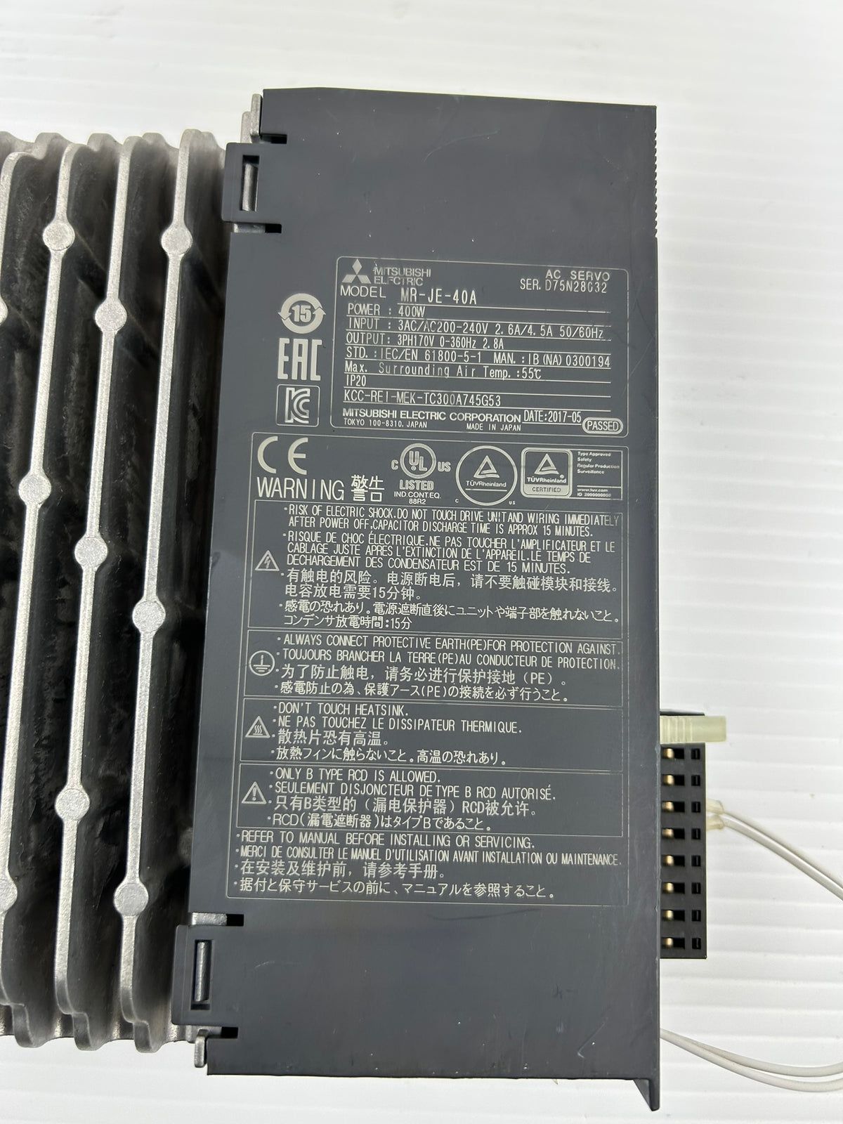 Mitsubishi MR-JE-40A AC Servo Drive 400W 200-240V 3 Phase MRJE40A