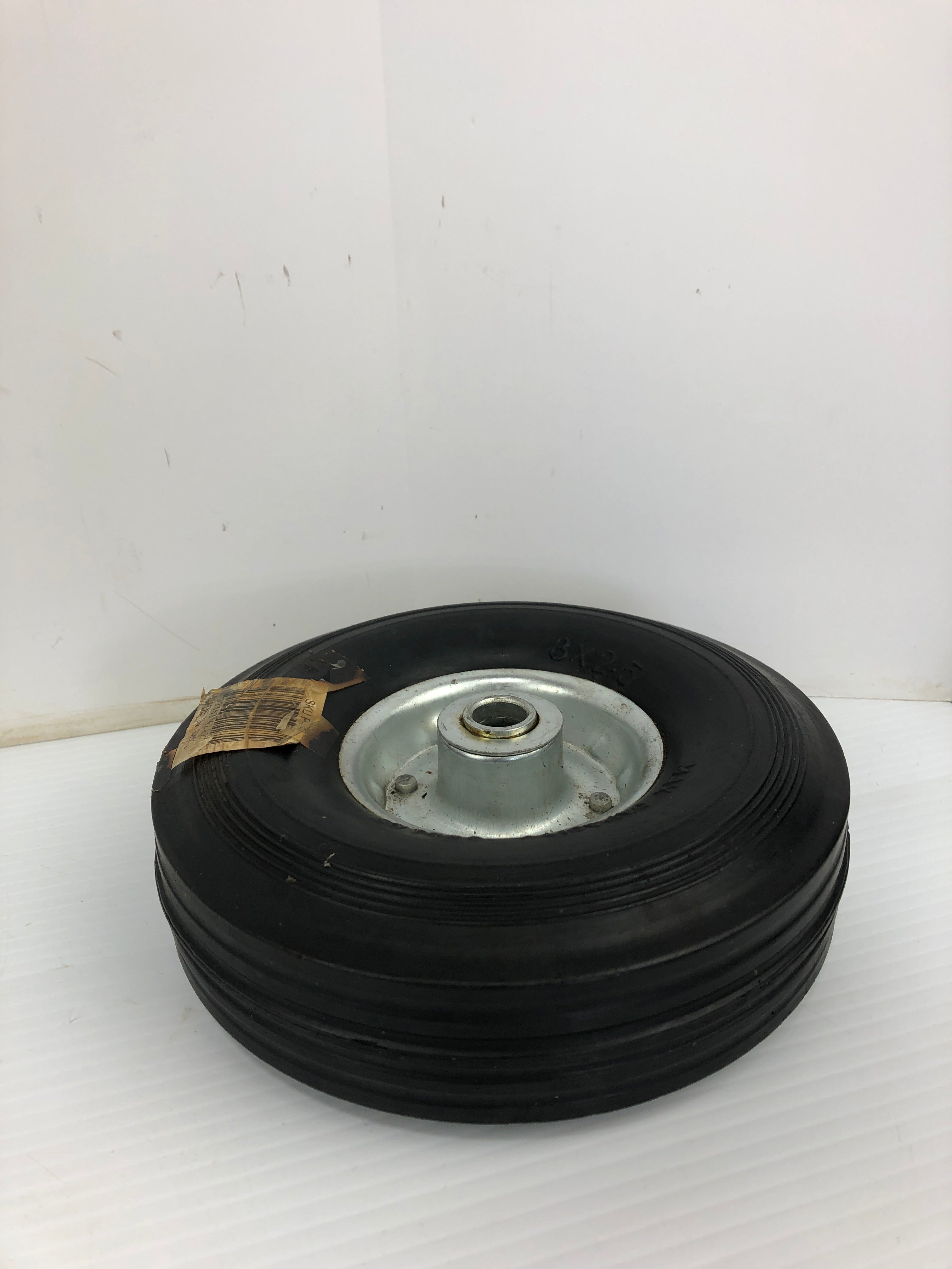 Metal Rubber Wheel Tire P42 8 X 2.5" Max Capacity 300 Lbs.