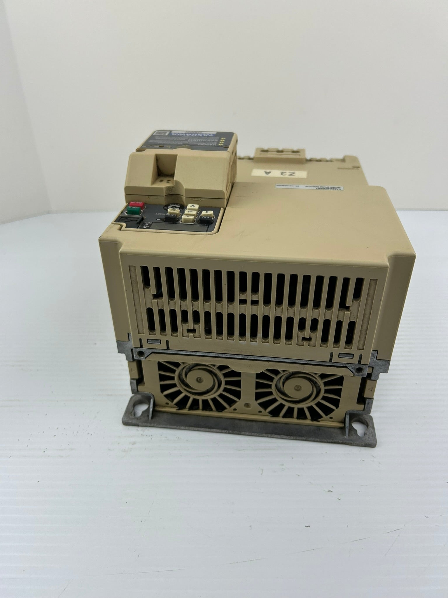 Yaskawa Electric CIPR-GA50U4038ABAA-AAAASA Industrial AC Drive Rev A