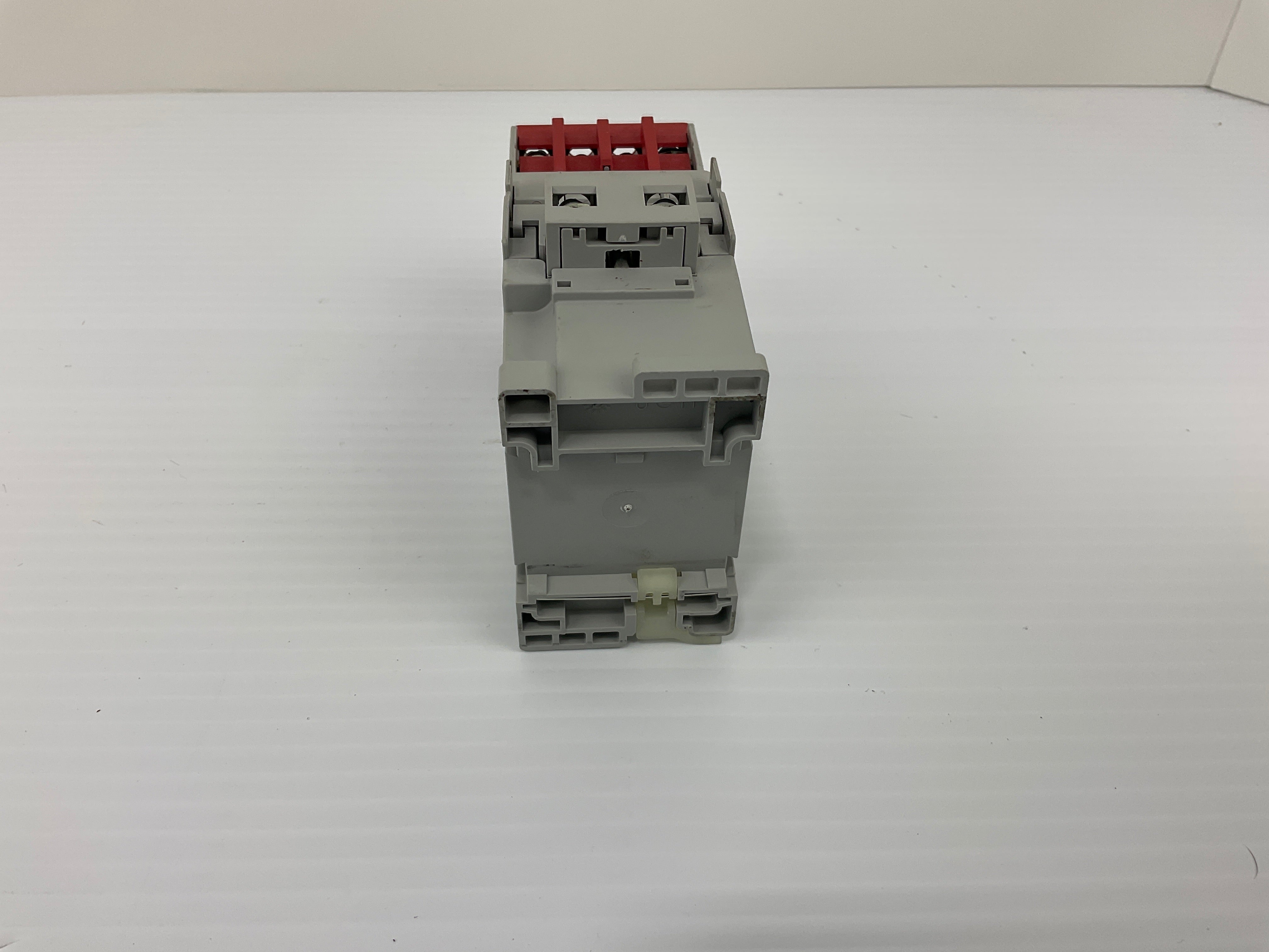 Allen Bradley Relay 700-CF310* Coil 100S-F Series B