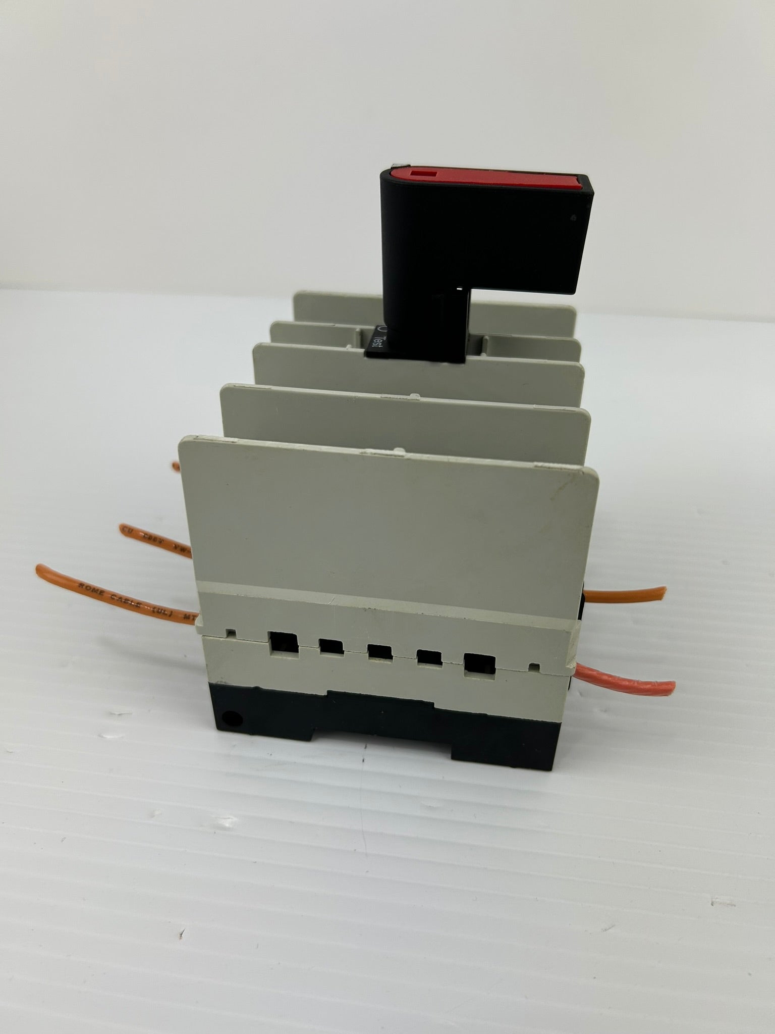 ABB BDCF30J6 General Purpose Switch Fusible 30A 600V BDCF 30J6 - No Fuses