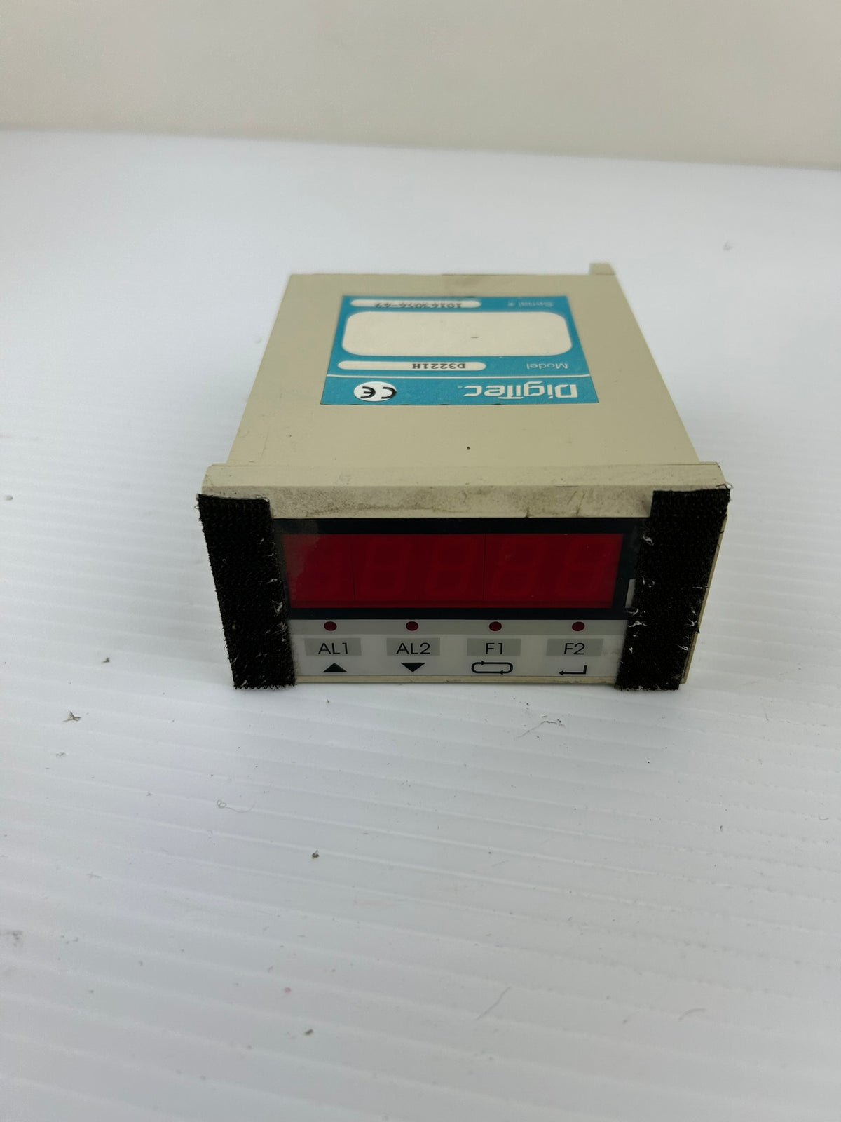 Digitec D3221H Digital Panel Meter Process Indicator 5-Digit LED 1/8 DIN 115VAC