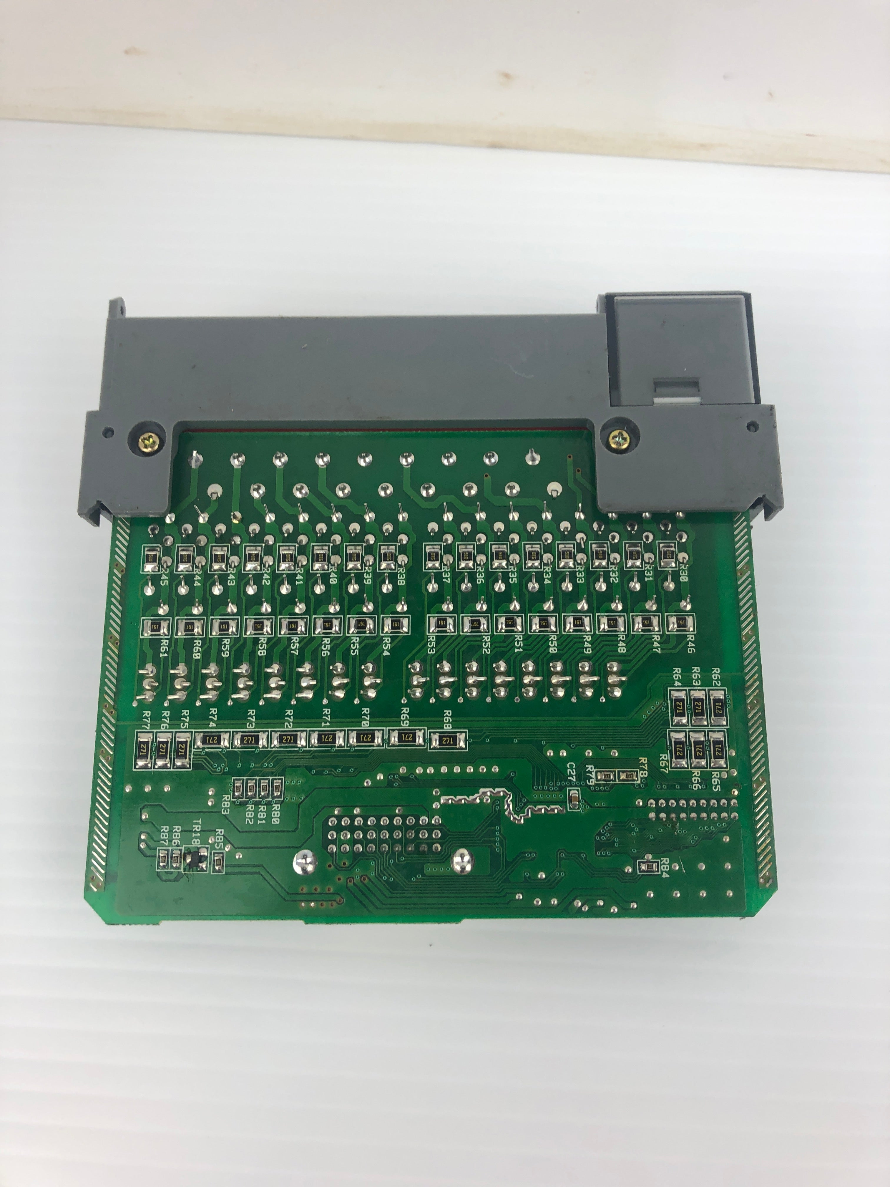 Allen-Bradley 1746-0A16 PLC Output Module SLC 500 Series D - No Door