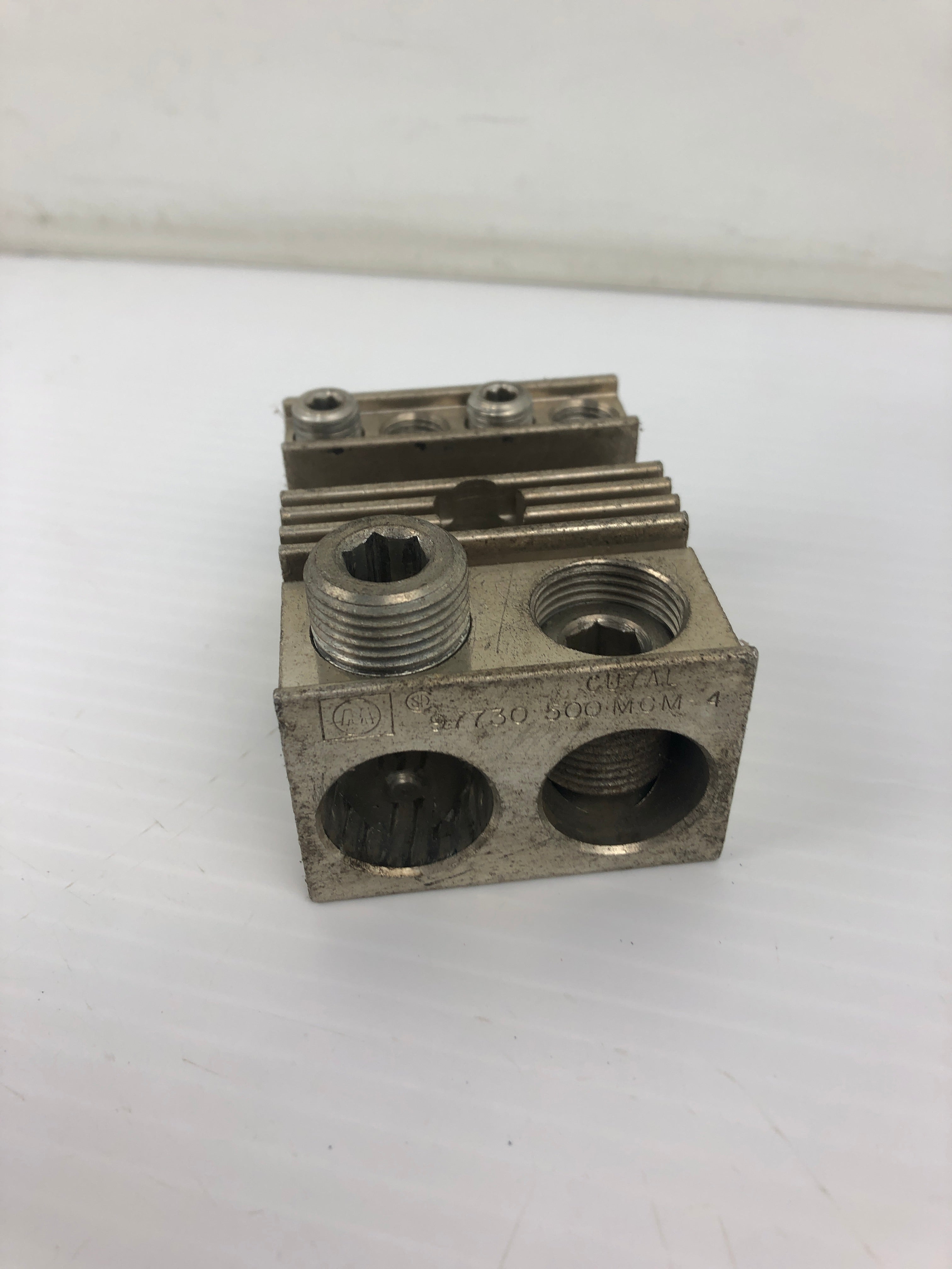 Marathon 97730 Mechanical Distribution Connector Terminal Lug 500MCM-4 CU7AL